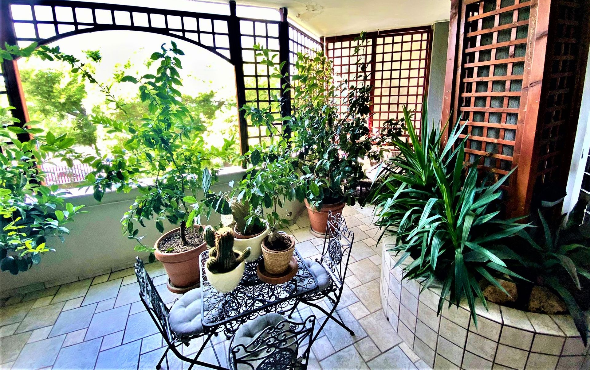 Condominio en Bari, Apulia 11055584