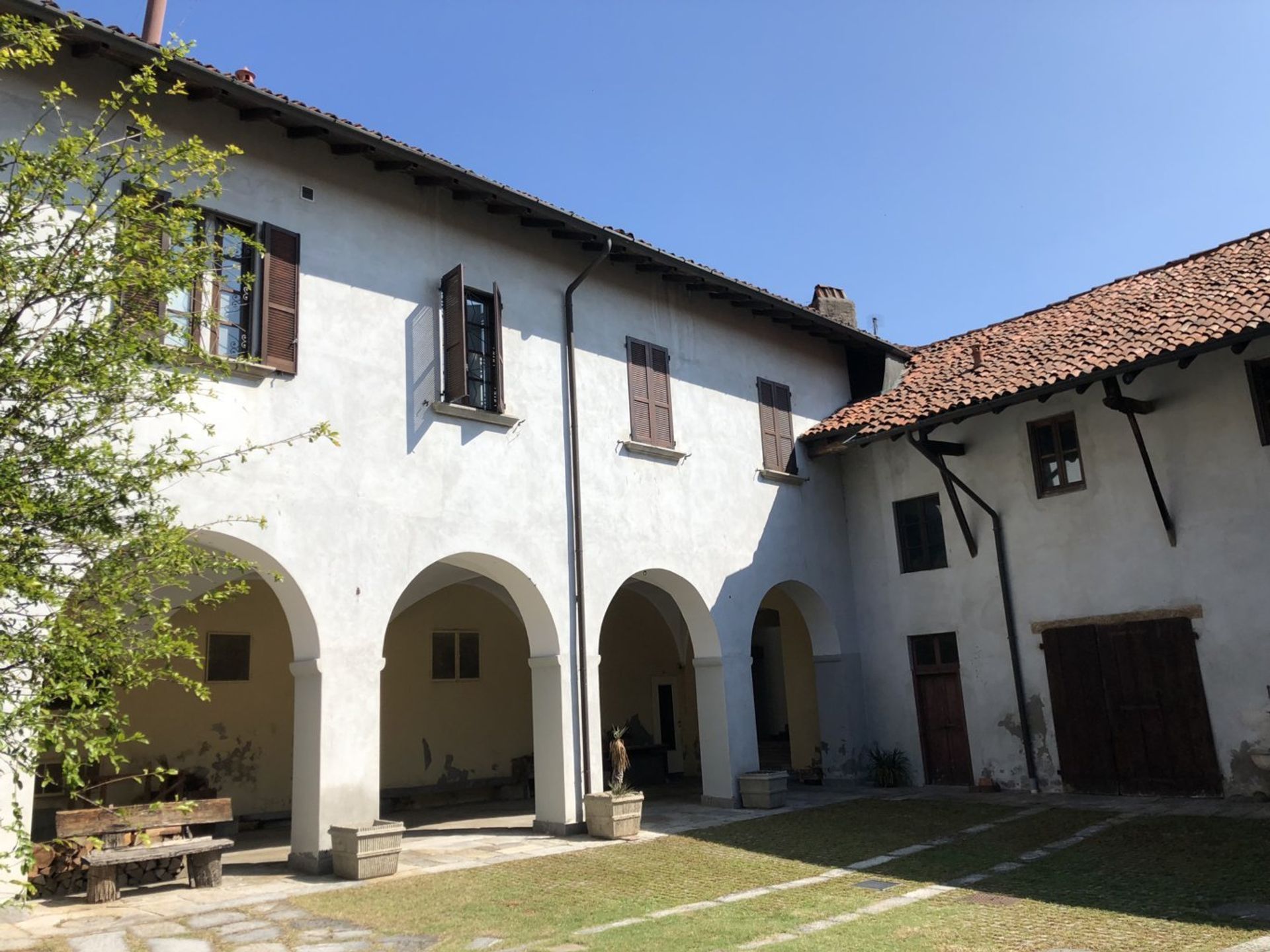 Hus i Besozzo, Lombardia 11055737