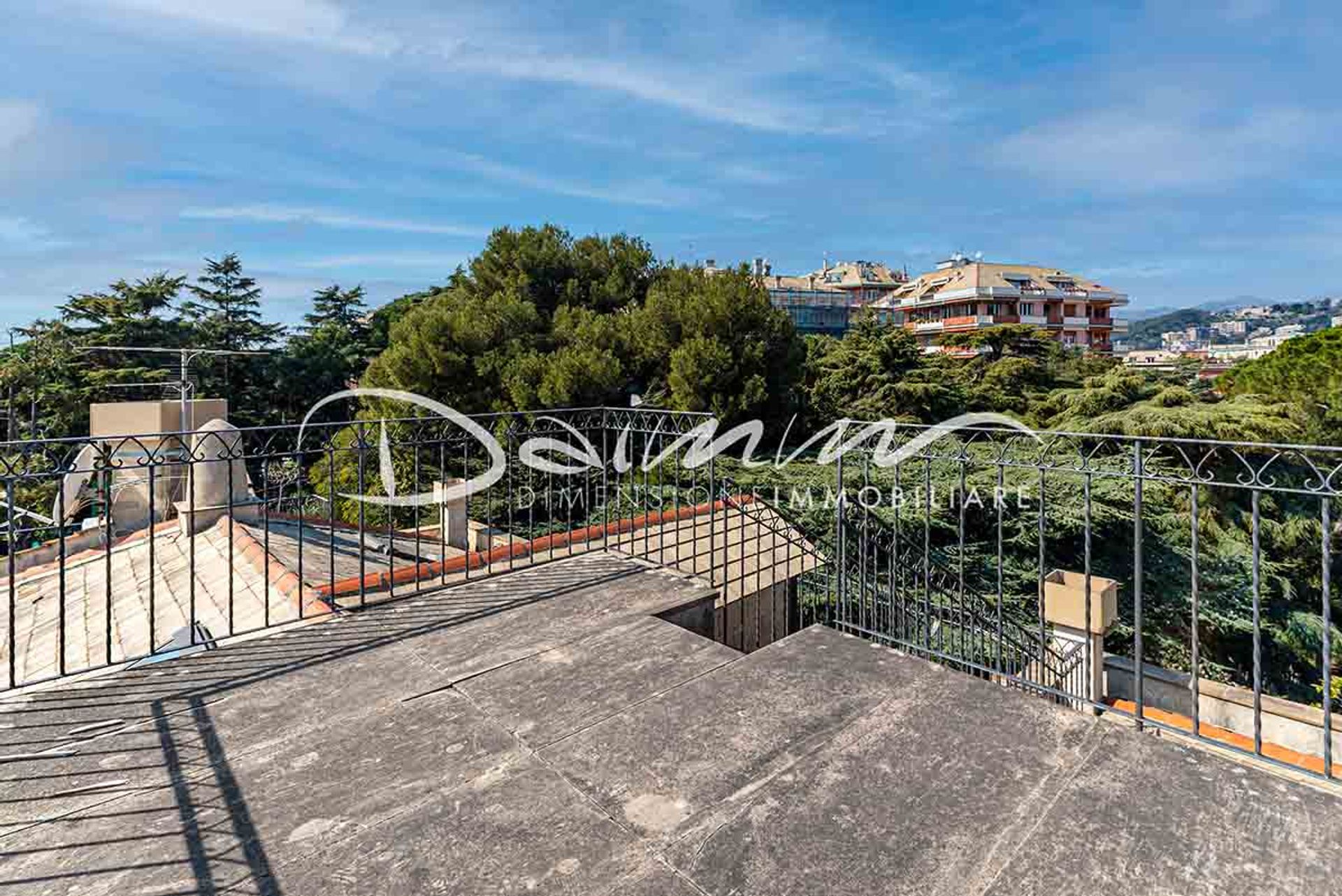 Condominium in Genoa, Liguria 11055802