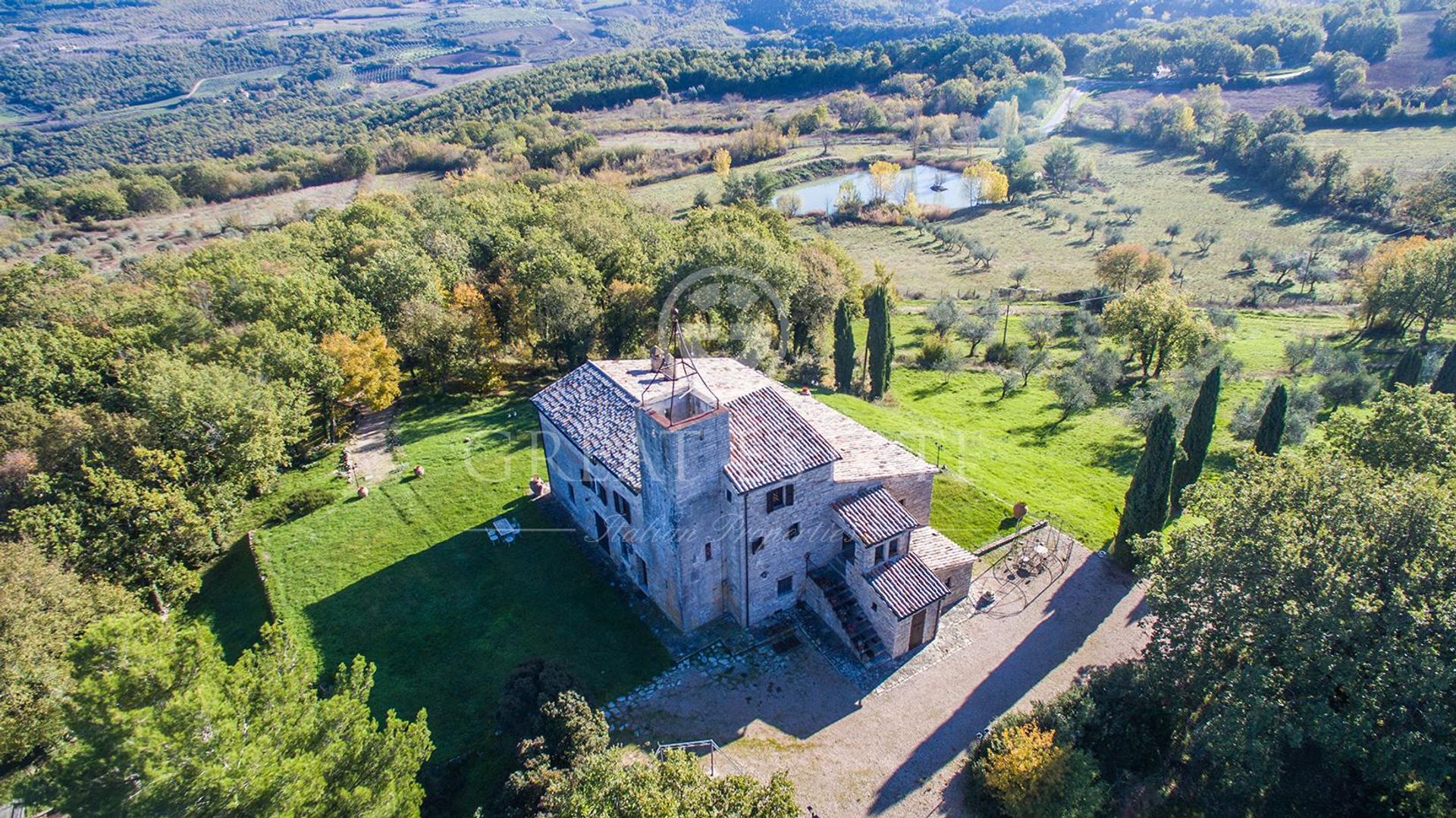 Будинок в Baschi, Umbria 11055934