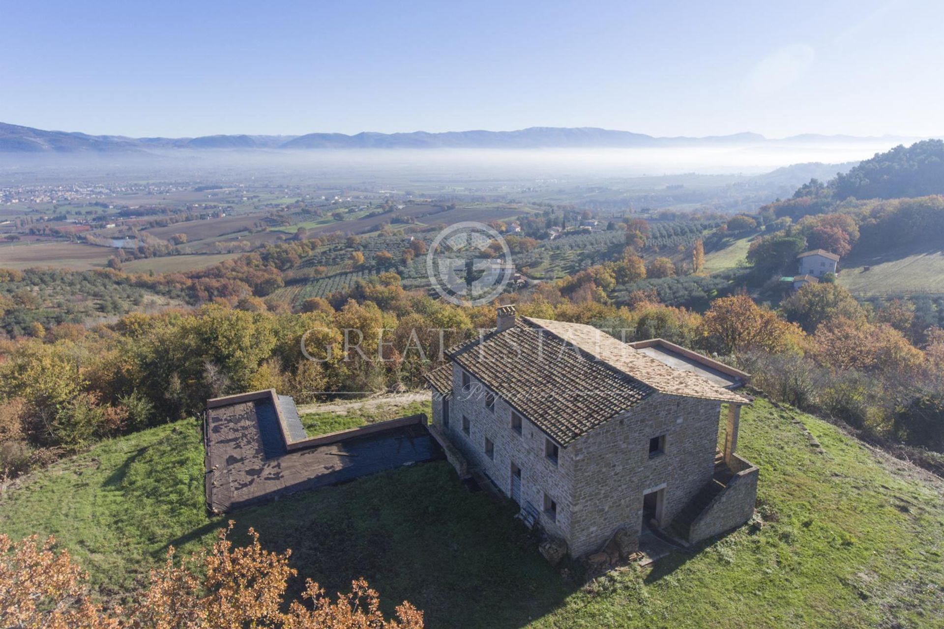 Будинок в Cannara, Umbria 11055978