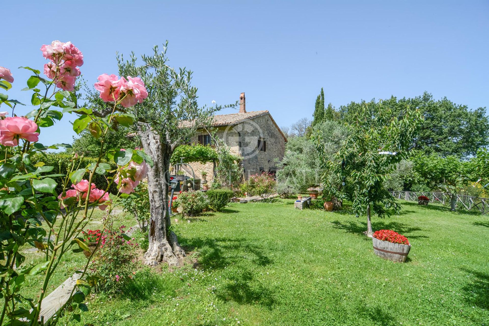 Rumah di Kolazzon, Umbria 11055982