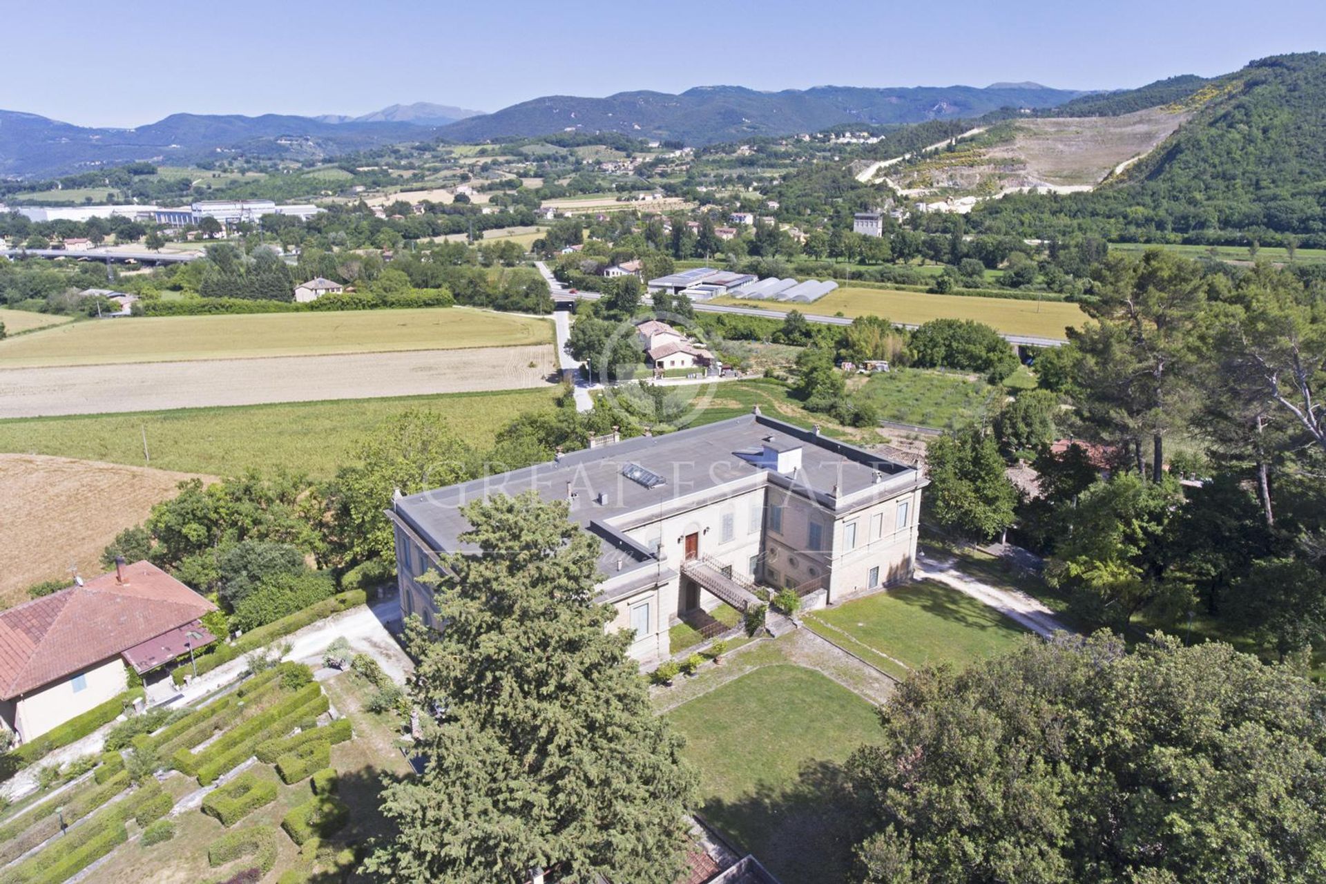 بيت في Spoleto, Umbria 11056002