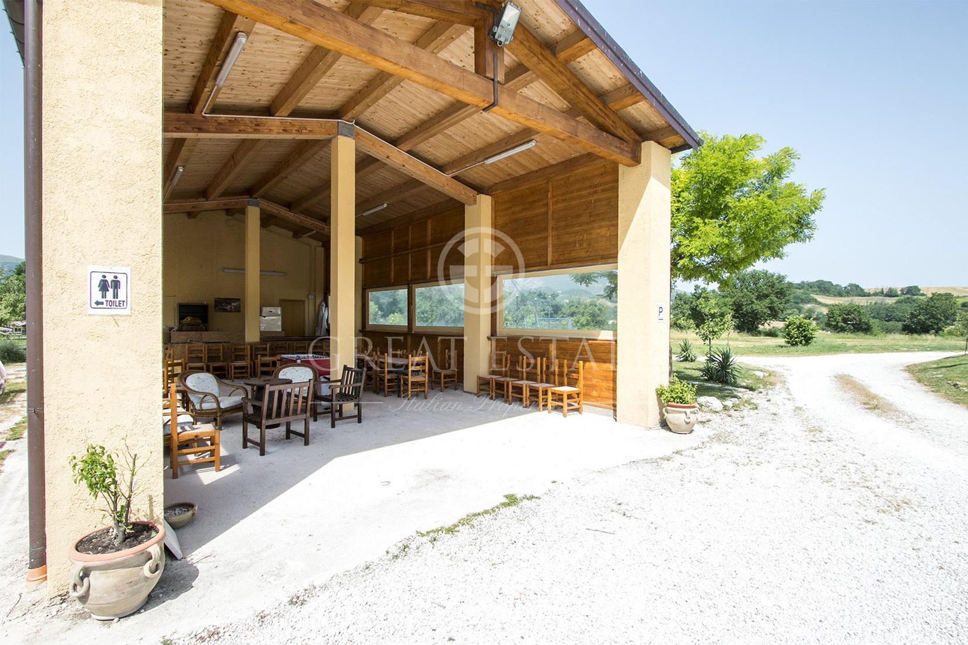 Hus i Sassoferrato, Marche 11056042