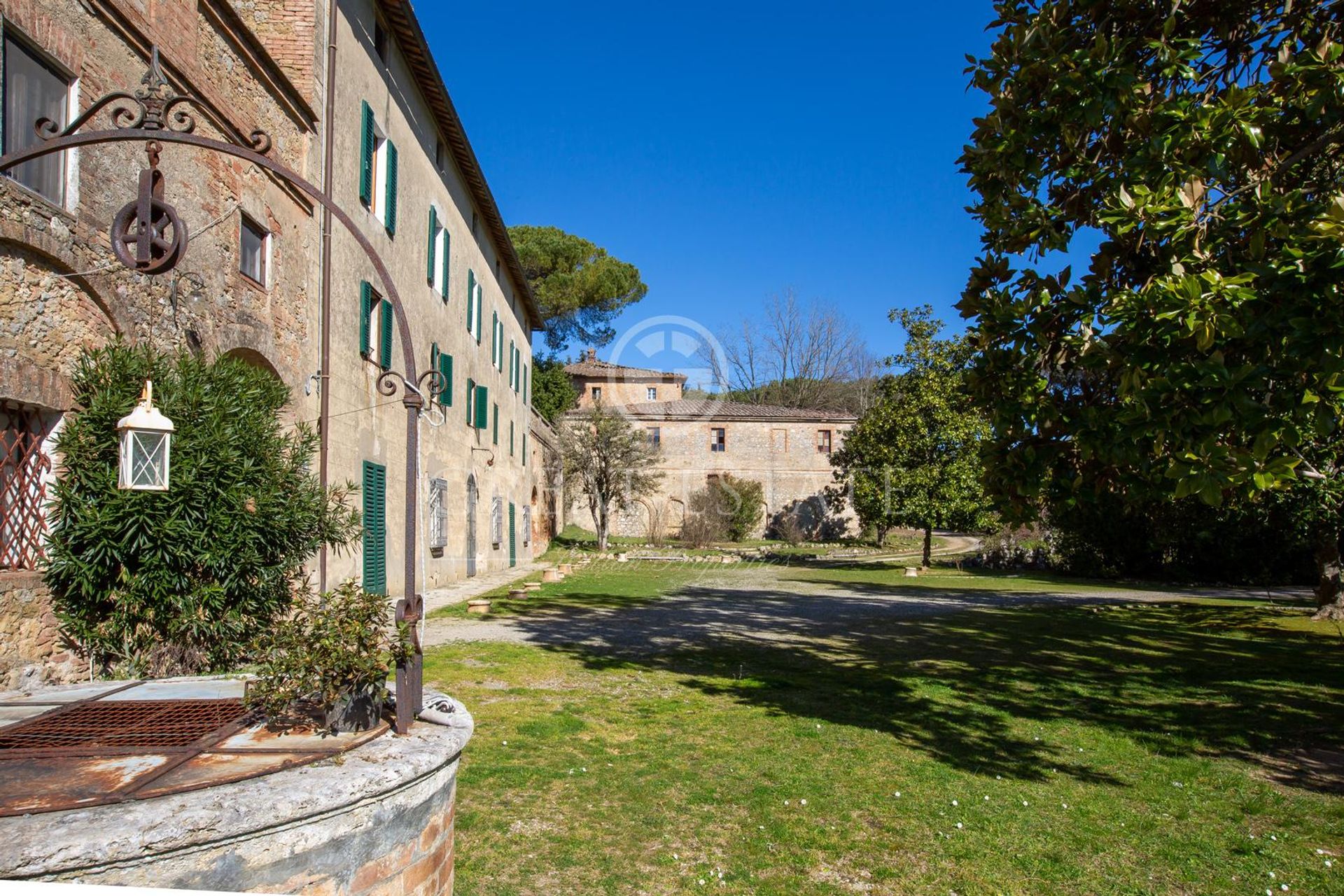 σπίτι σε Siena, Tuscany 11056047