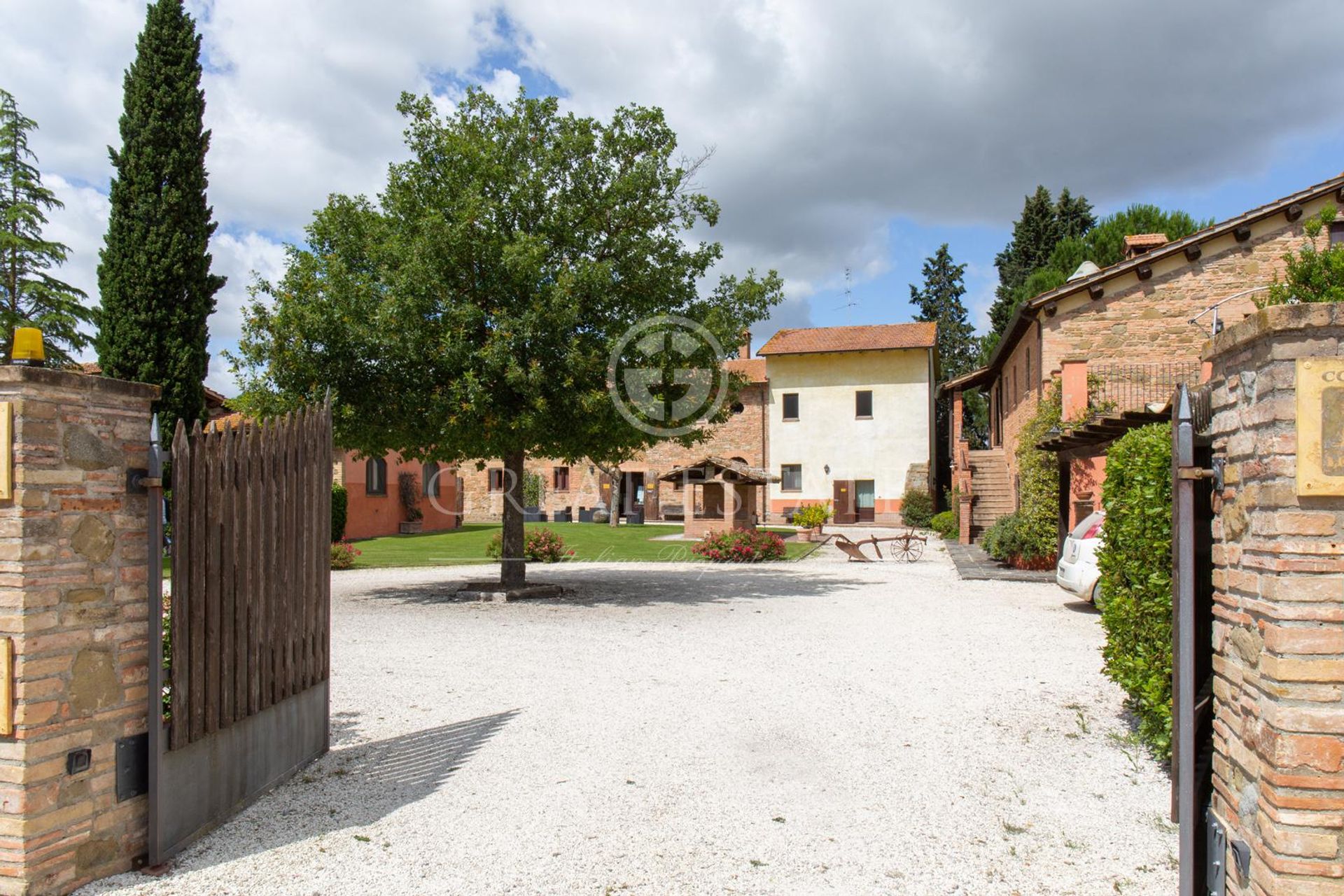 Huis in Deruta, Umbria 11056067