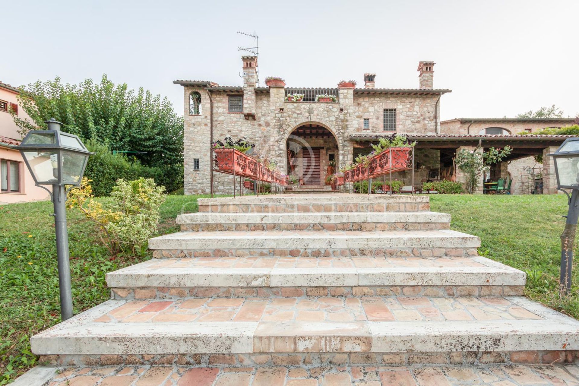 House in Todi, Umbria 11056113