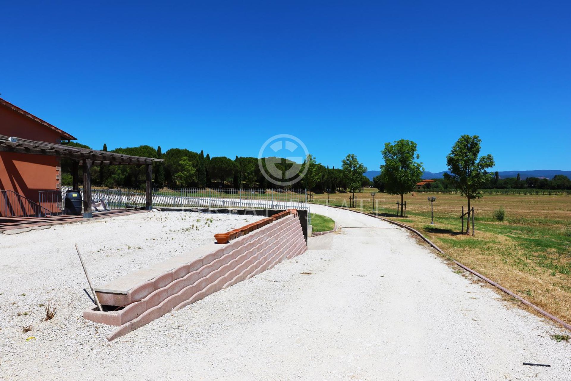 Будинок в Castiglione del Lago, Umbria 11056173