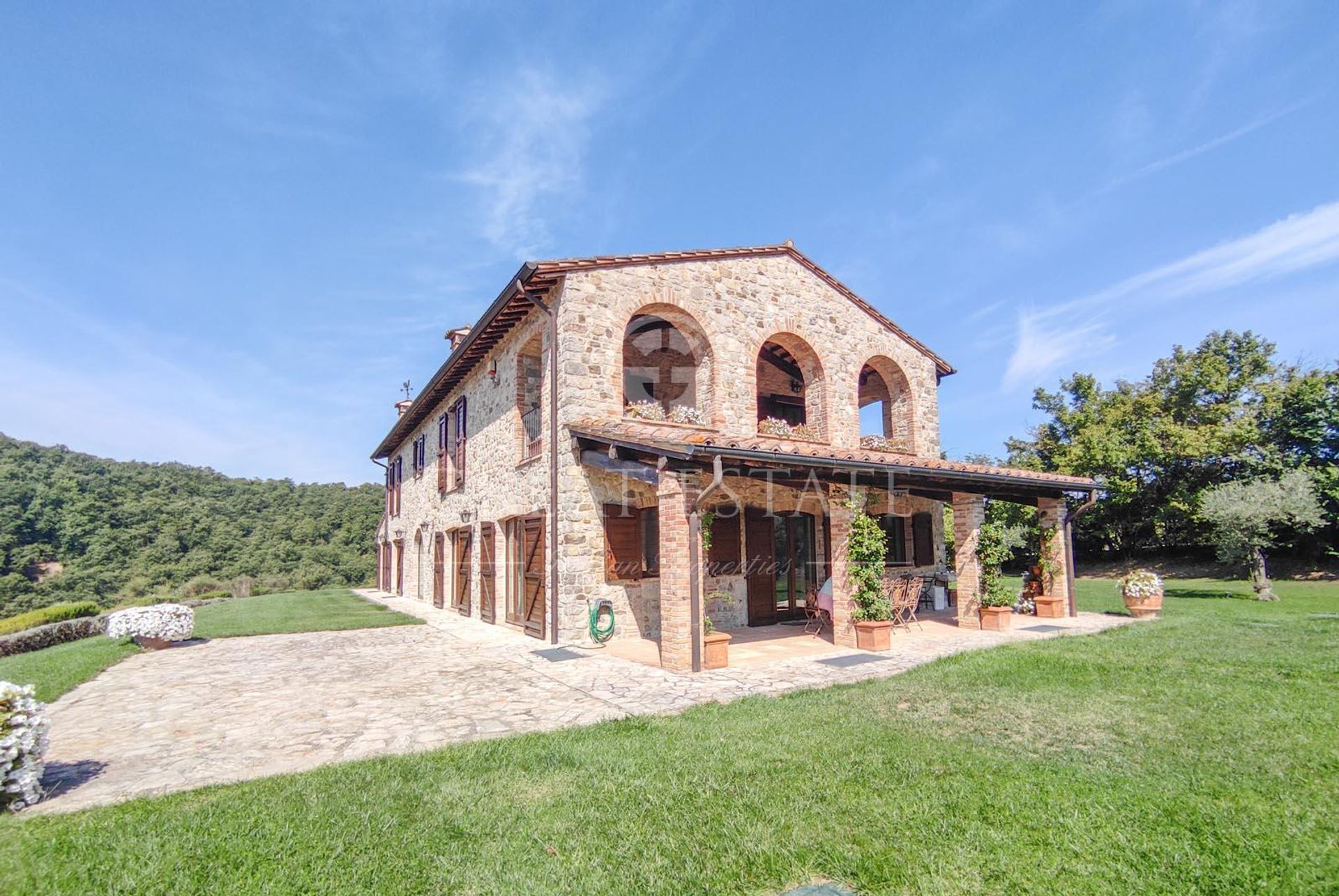 rumah dalam San Venanzo, Umbria 11056260