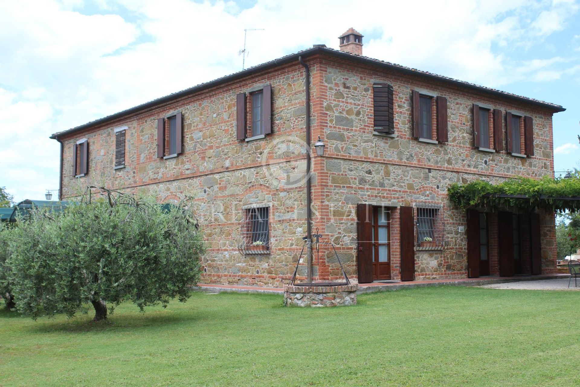 casa en Sinalunga, Tuscany 11056402