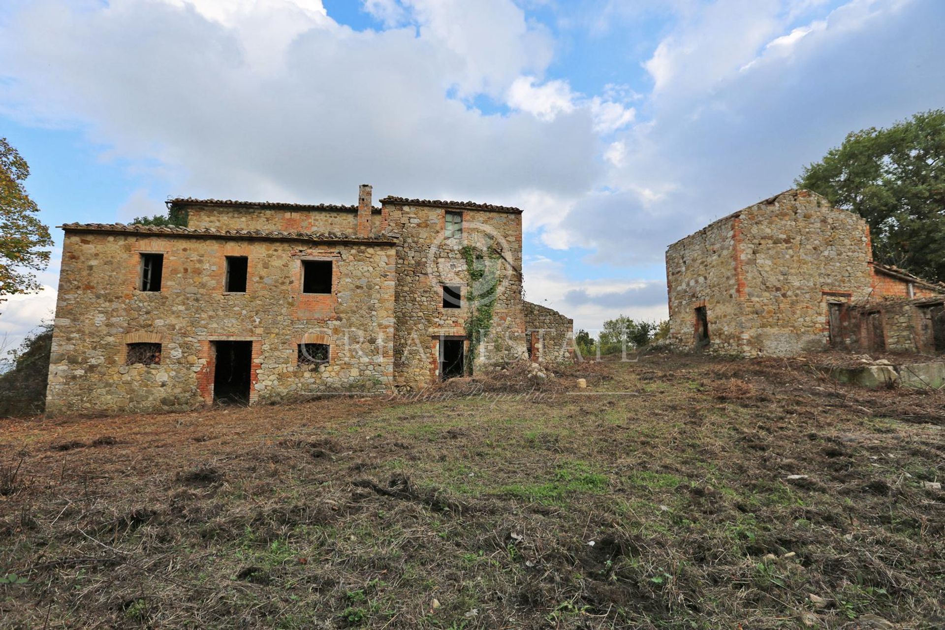 Rumah di Allerona, Umbria 11056427