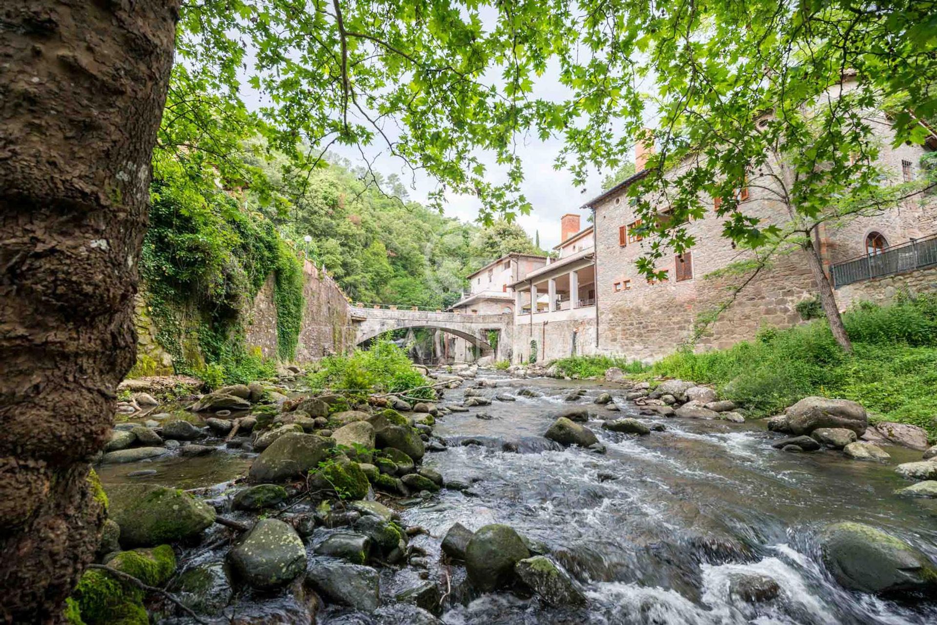 Hus i Loro Ciuffenna, Tuscany 11056432