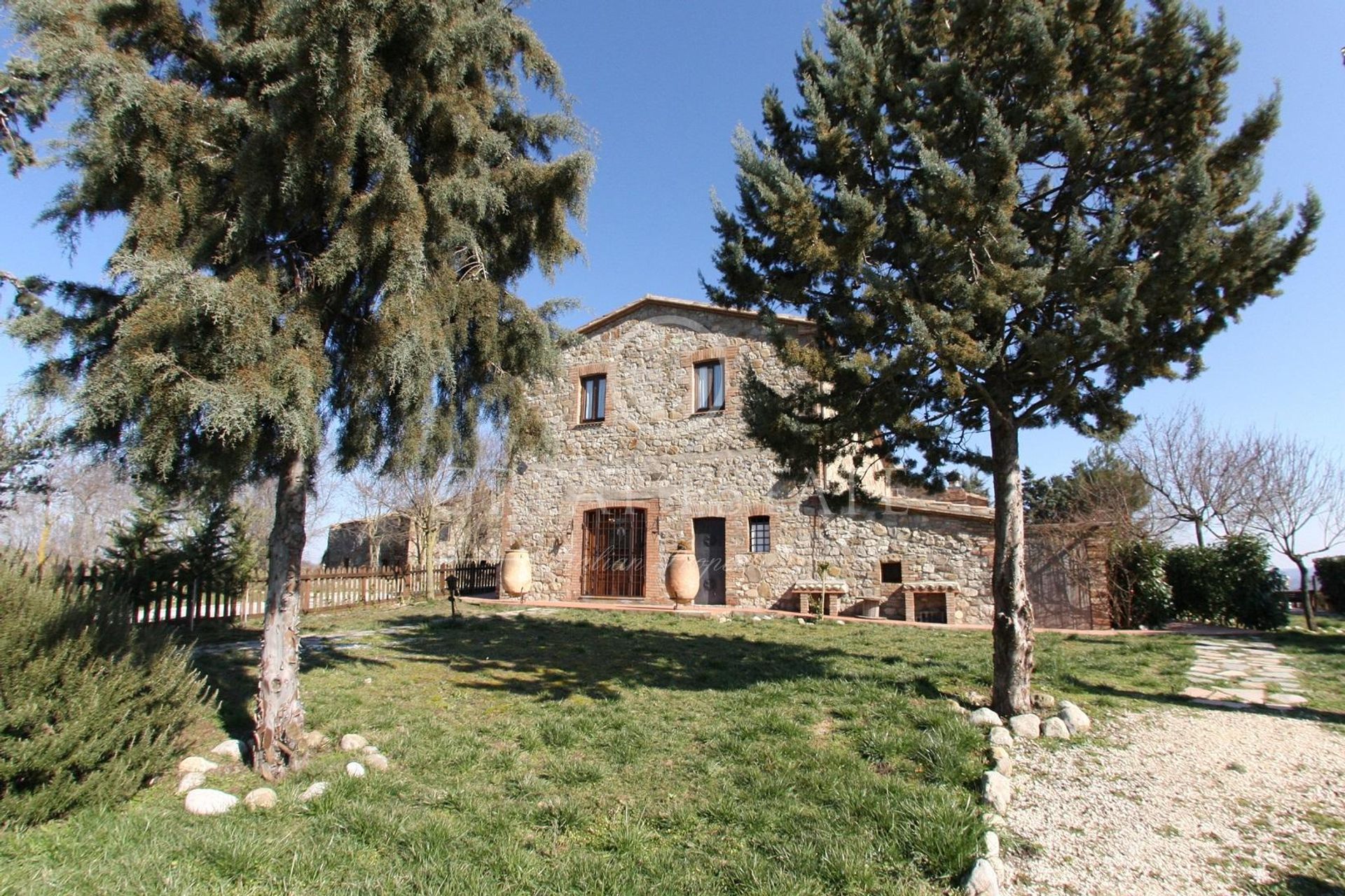 Rumah di Allerona, Umbria 11056508