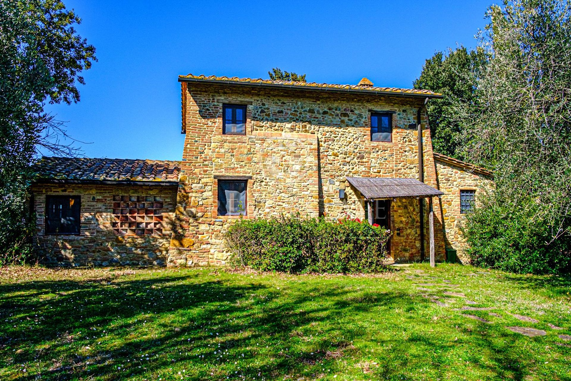 Rumah di Montaione, Tuscany 11056543