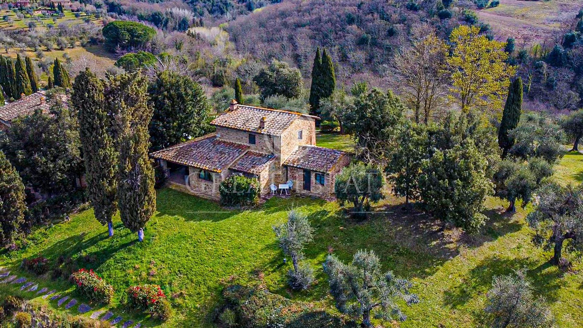 Rumah di Montaione, Tuscany 11056543