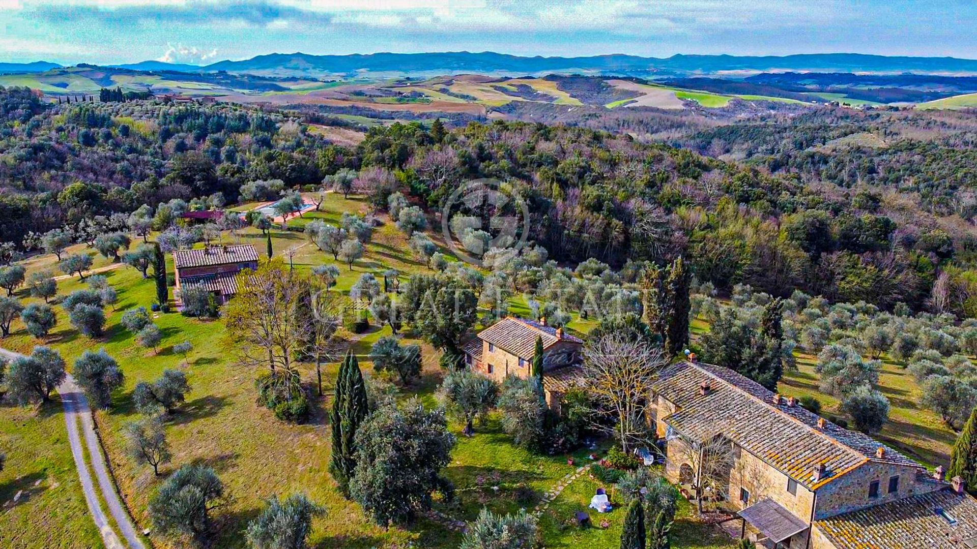 Rumah di Montaione, Tuscany 11056543