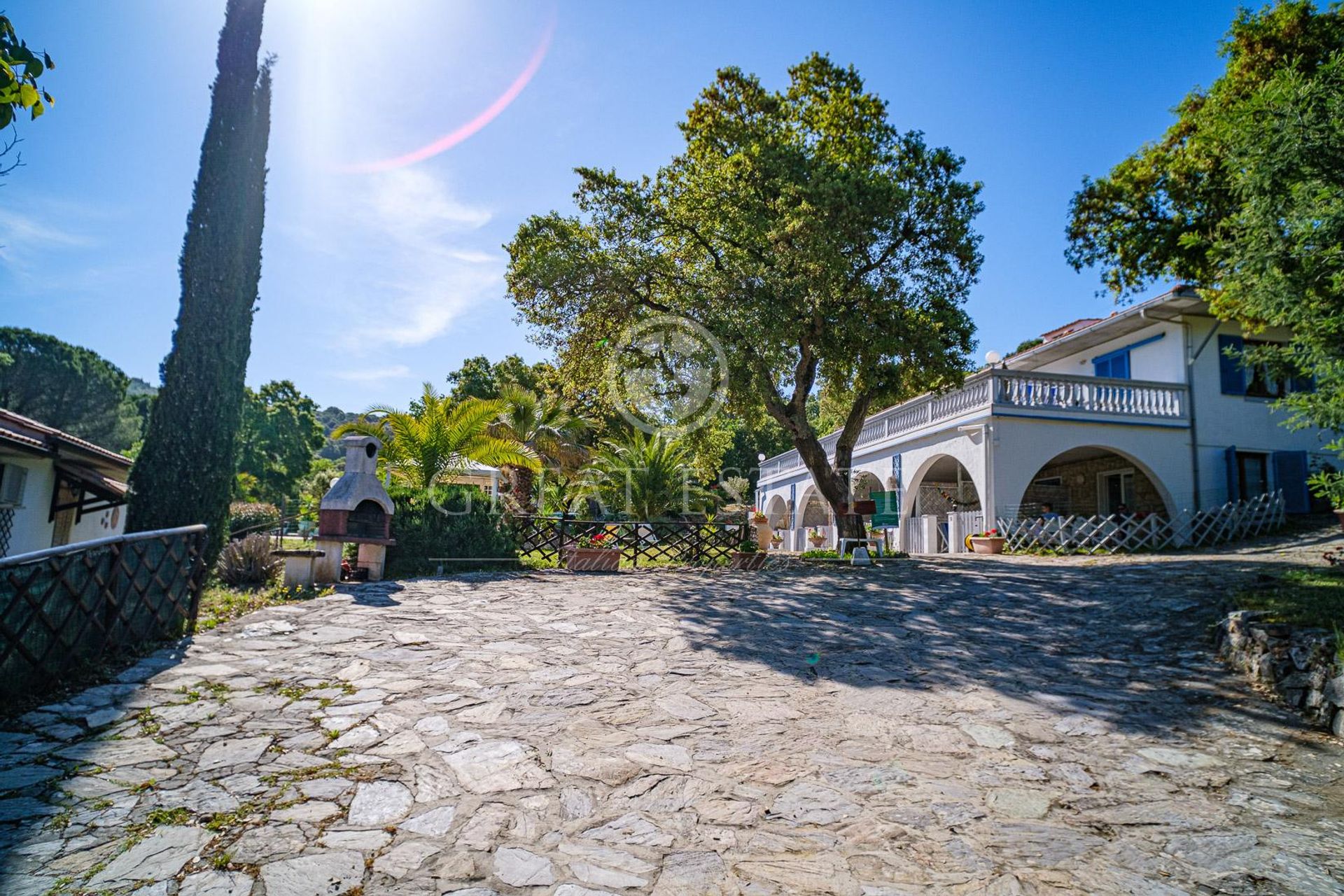 بيت في Campiglia Marittima, Tuscany 11056557