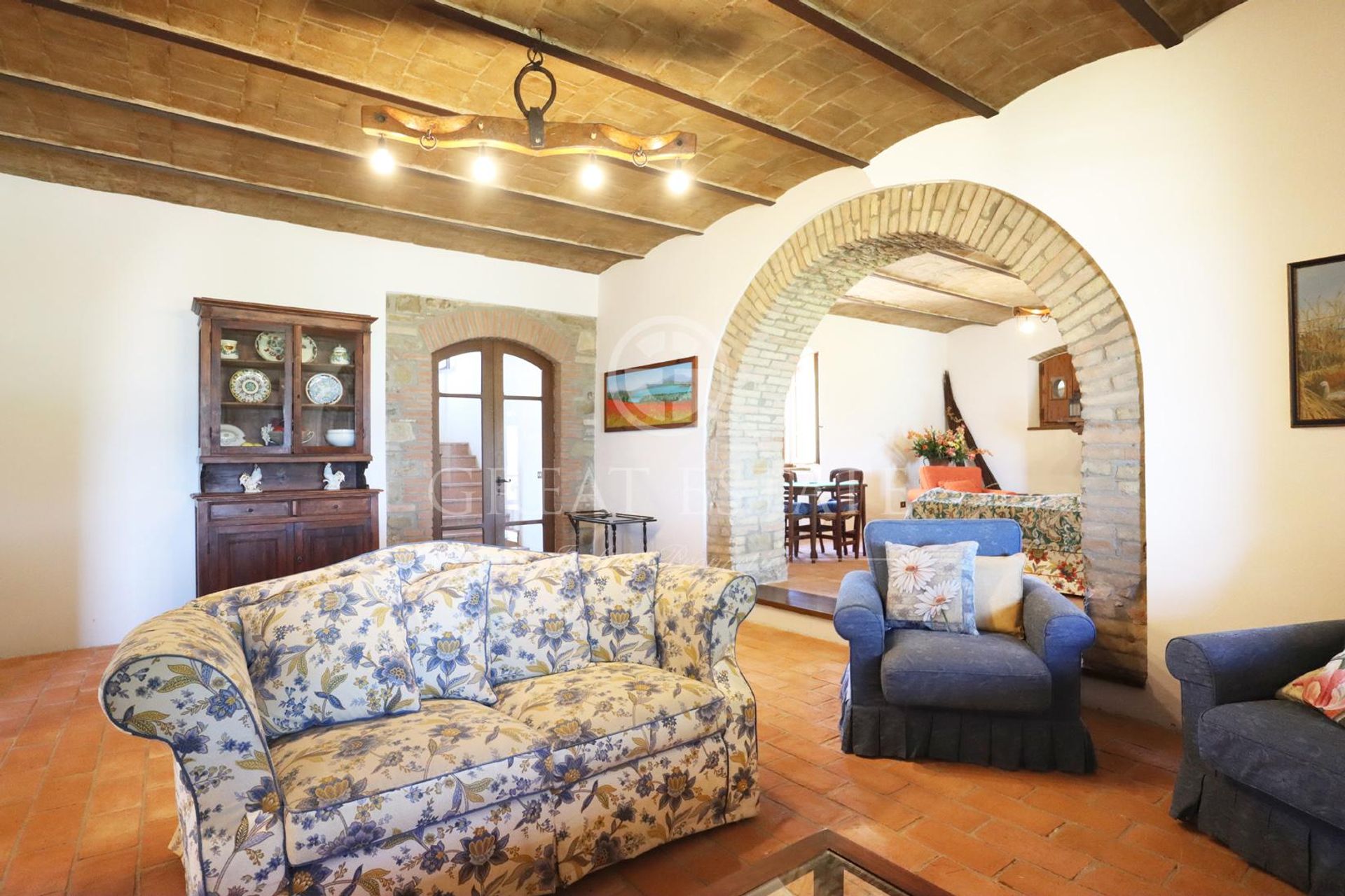 casa no , Umbria 11056800