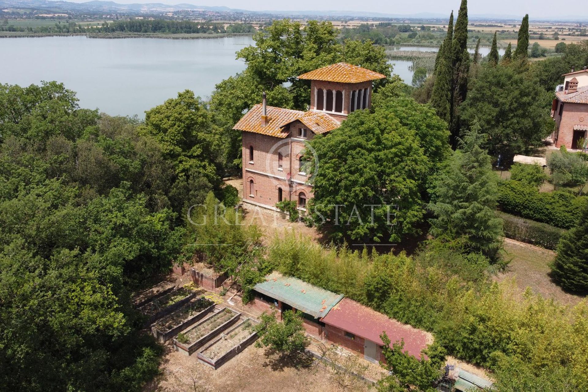 Rumah di Castiglione del Lago, Umbria 11056925