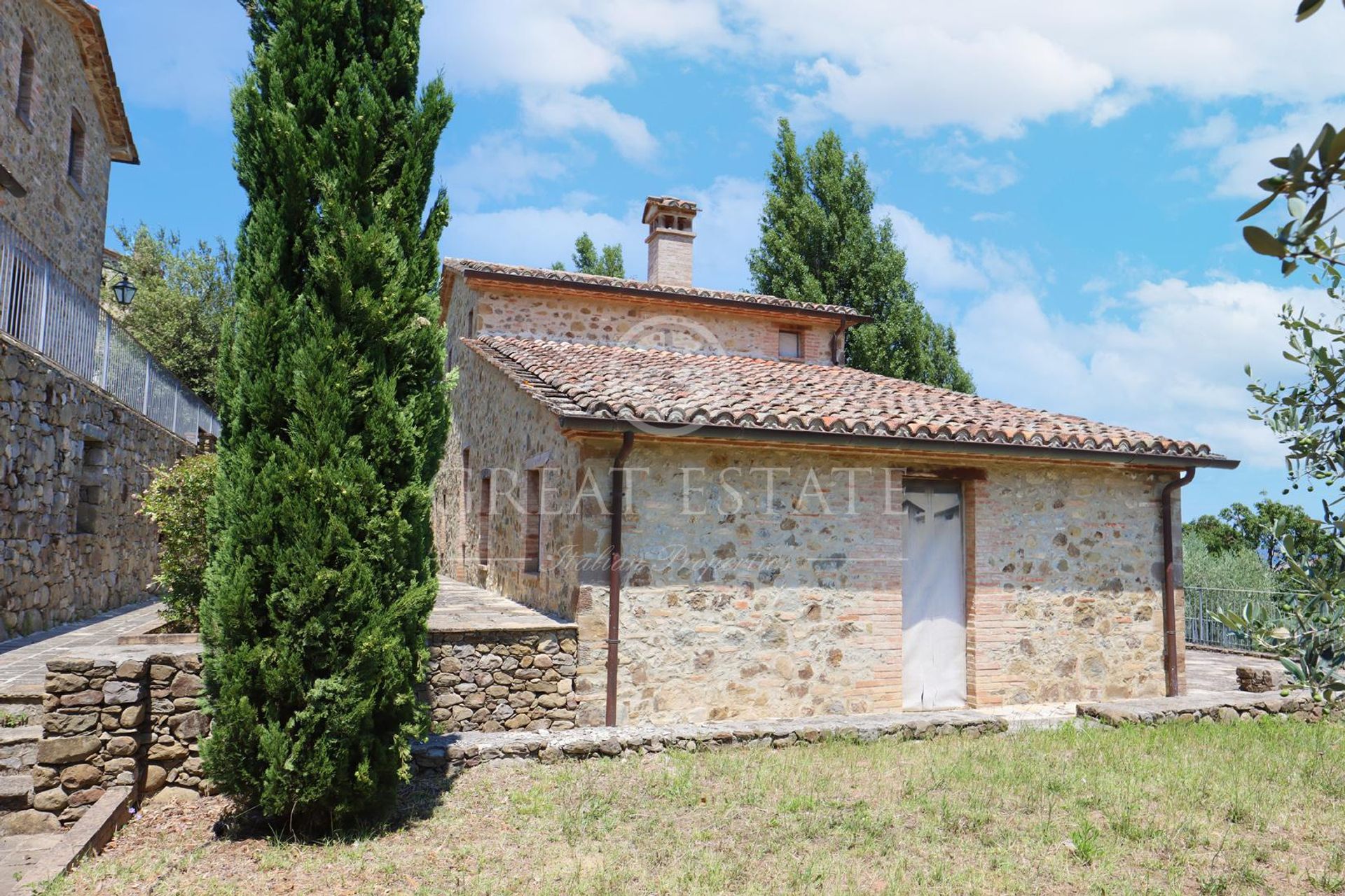 Rumah di Umbertide, Umbria 11056980