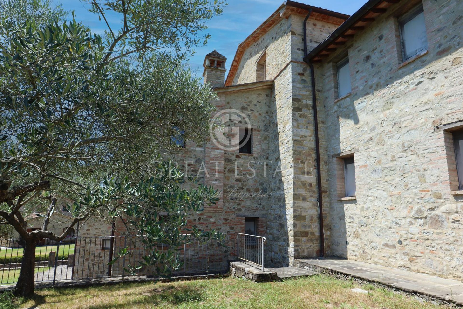 casa en Umbertide, Umbria 11057033