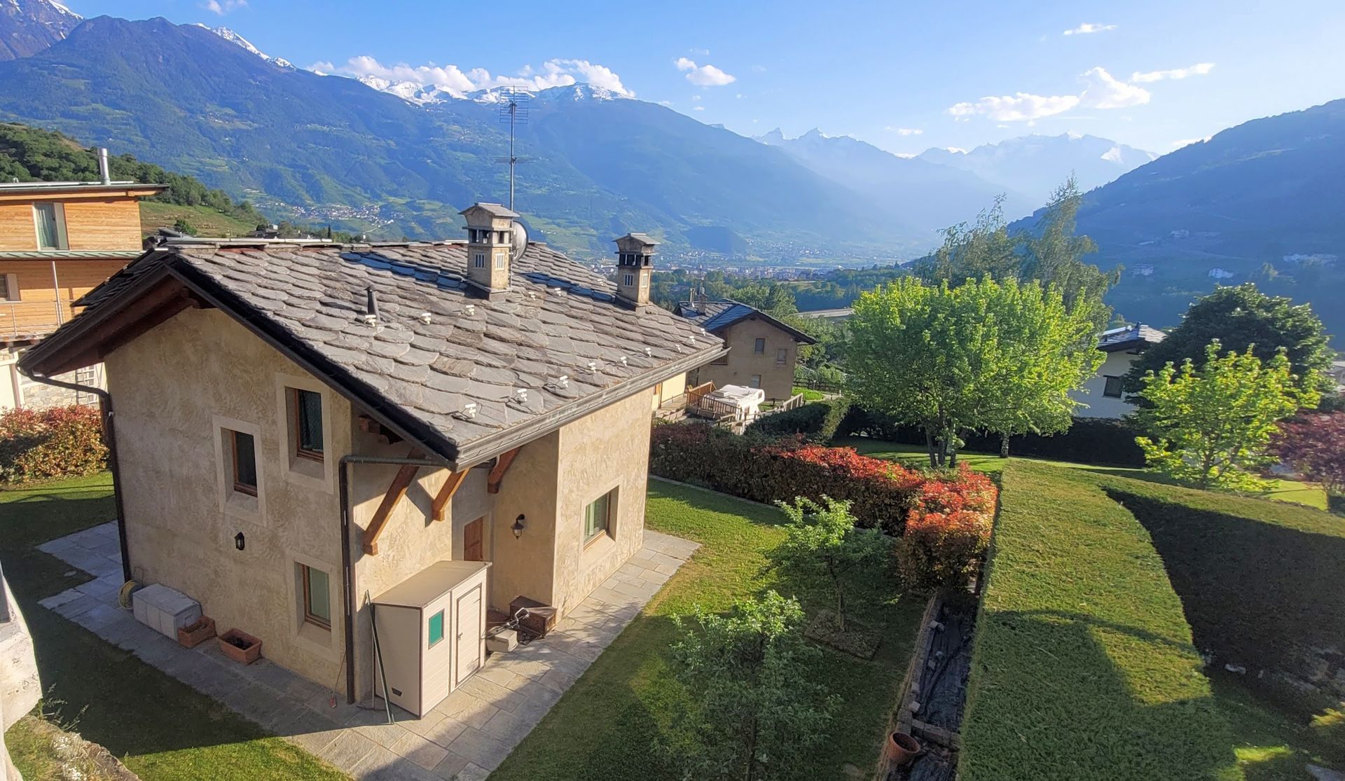 rumah dalam Aosta, Valle d'Aosta 11057363