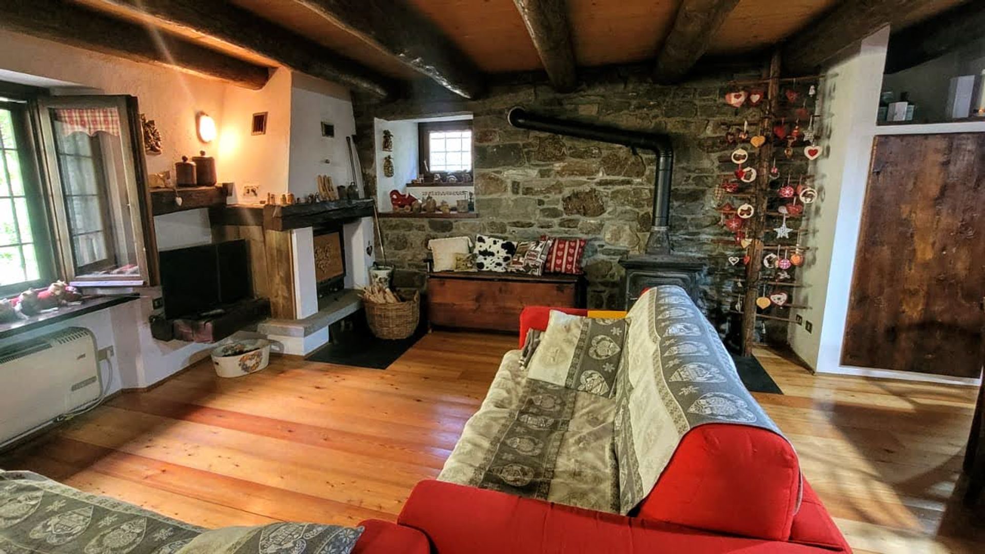 Condominium in Rhemes-Notre-Dame, Valle d'Aosta 11057423