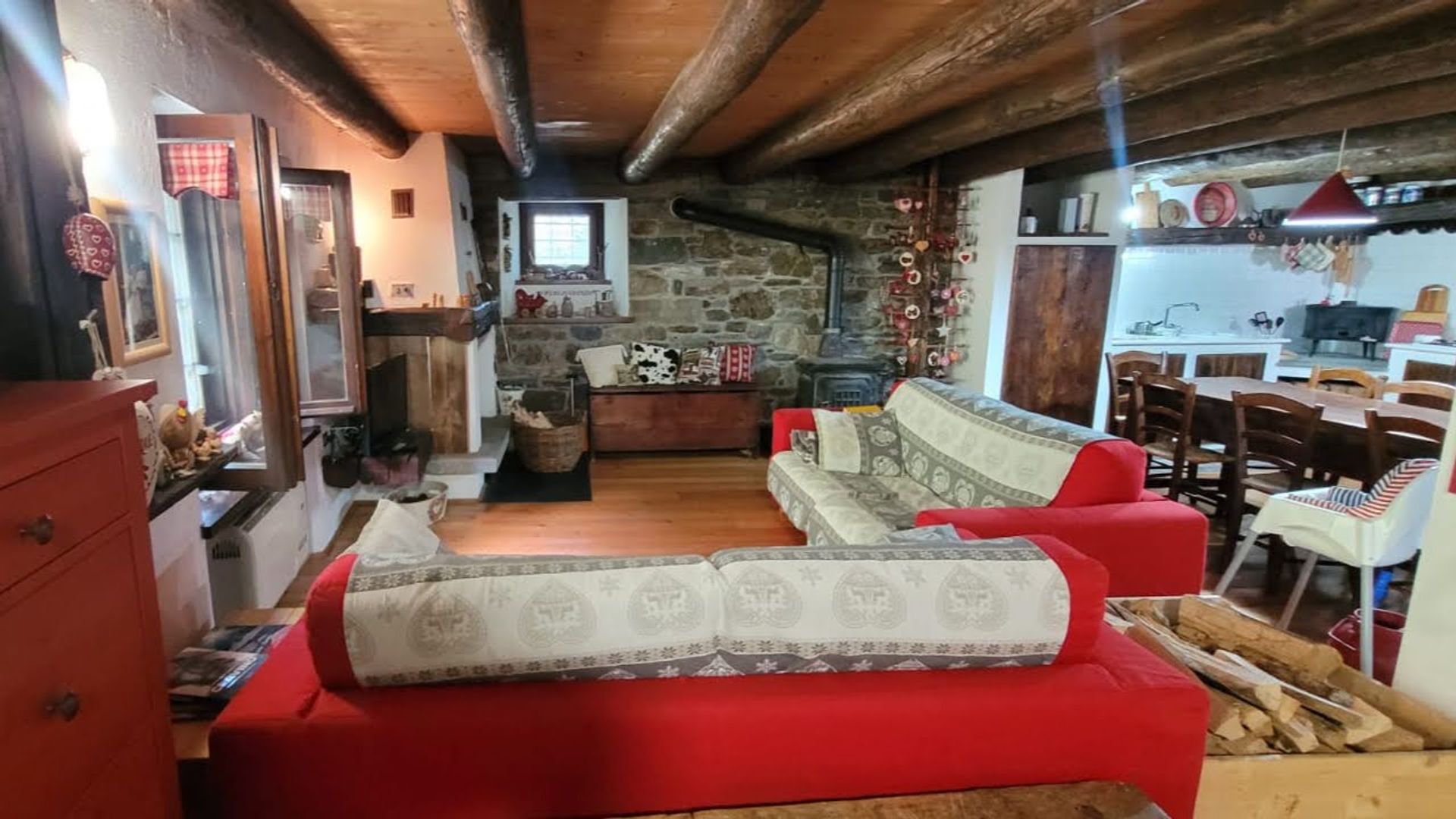 Condominium in Rhemes-Notre-Dame, Valle d'Aosta 11057425