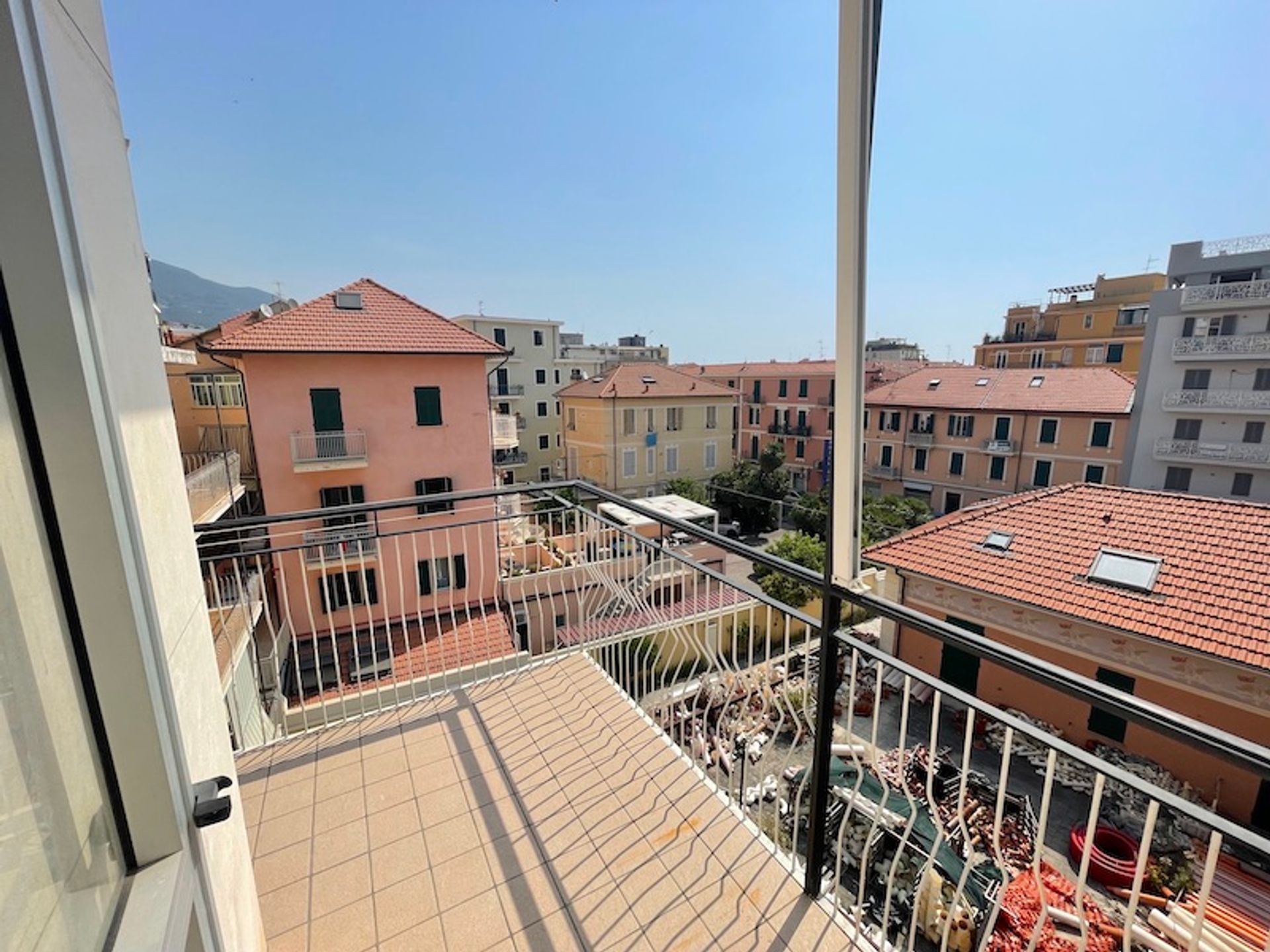 Condominium in Alassio, Liguria 11057459