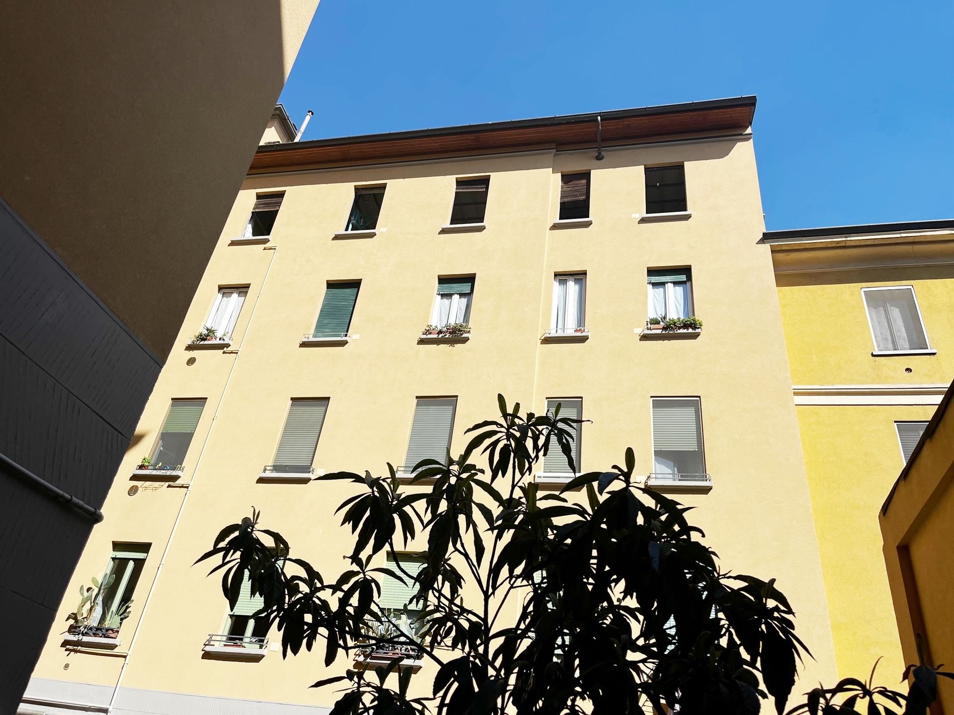 Condominium dans Milan, Lombardie 11057512