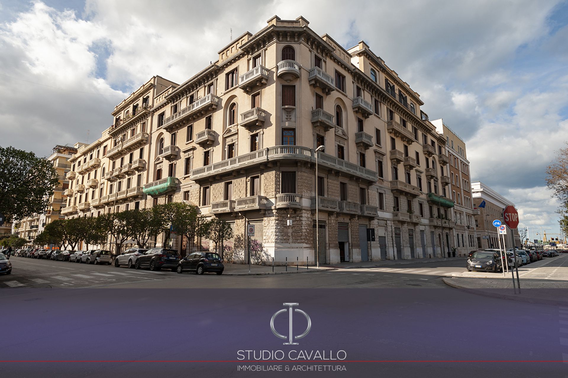 Condominium in Bari, Apulia 11057818