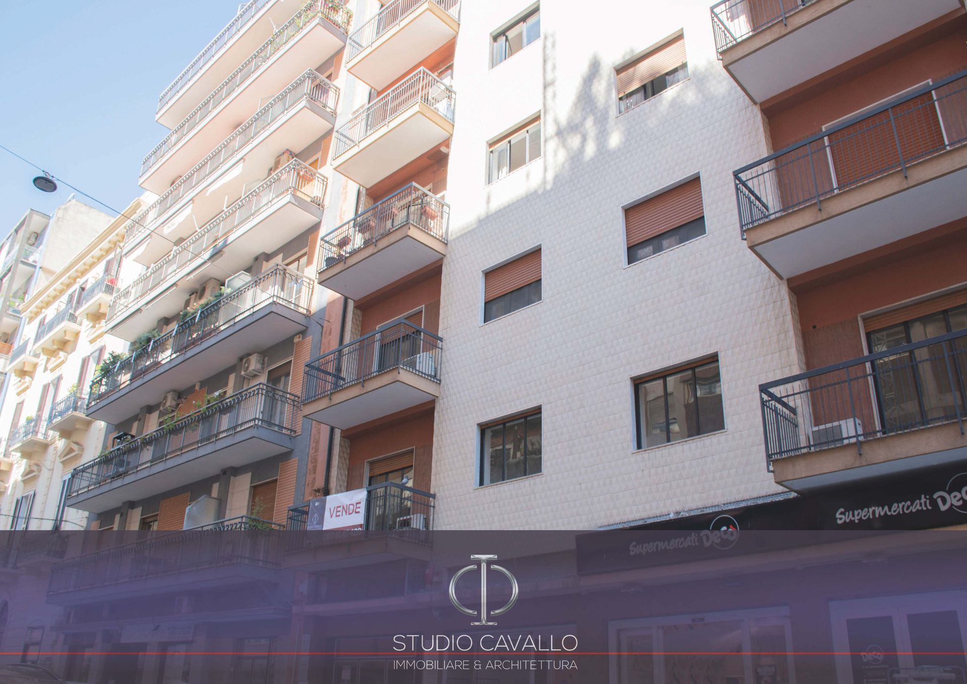 Condominio en Barí, Apulia 11057892