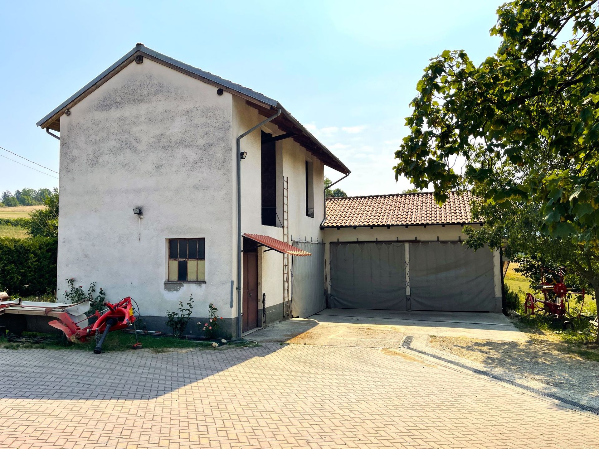 rumah dalam Tortona, Piedmont 11057910