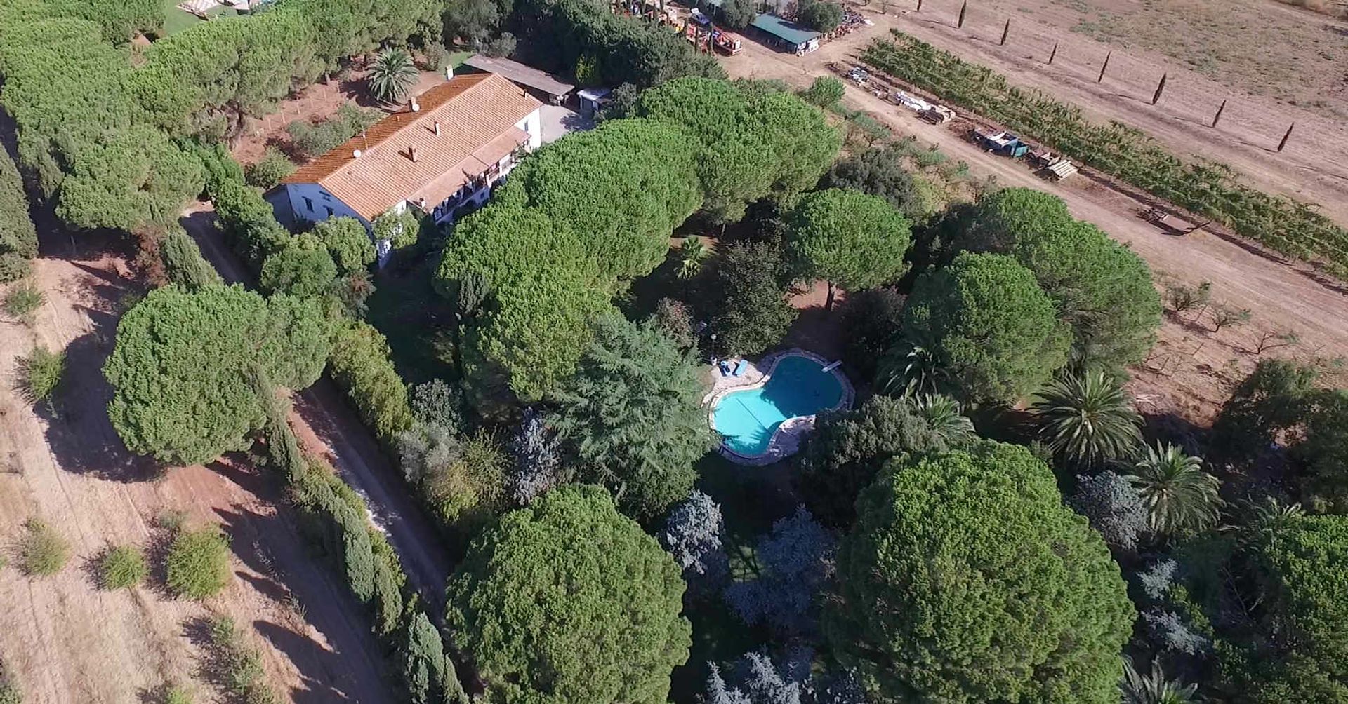 rumah dalam Castiglione della Pescaia, Tuscany 11057945