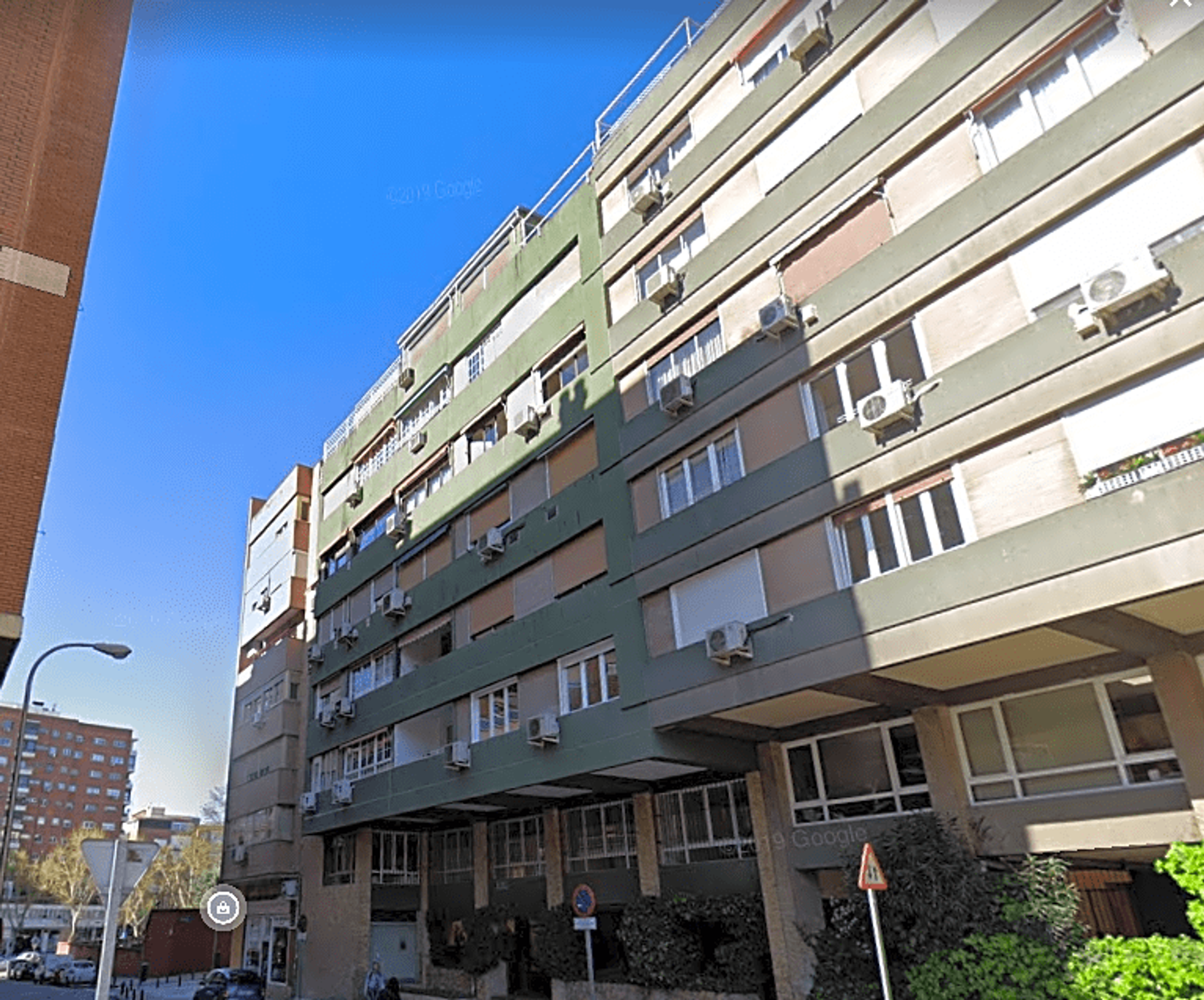 Condominium in Madrid, Comunidad de Madrid 11057999