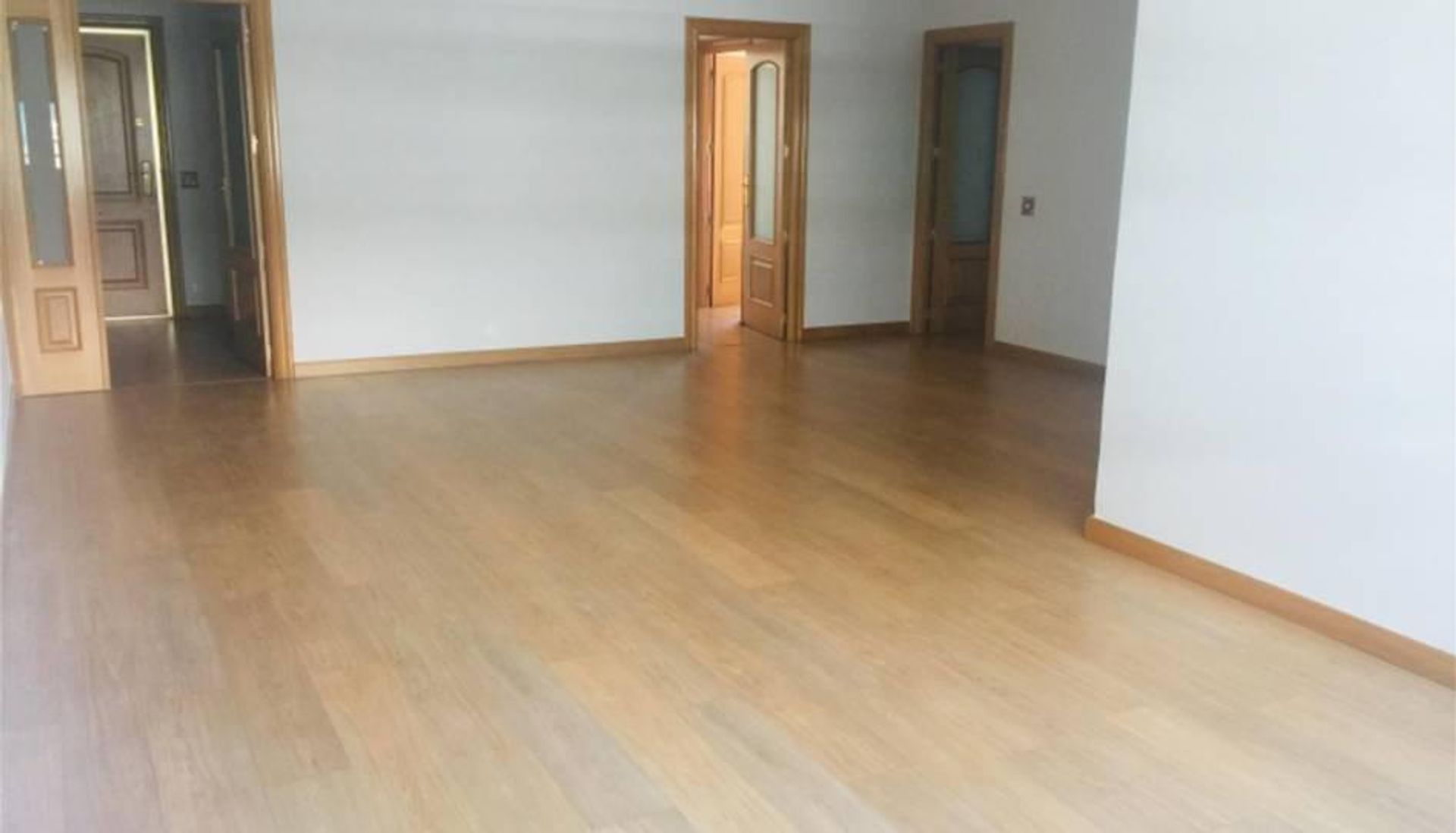 Condominium in Moratalaz, Madrid 11057999