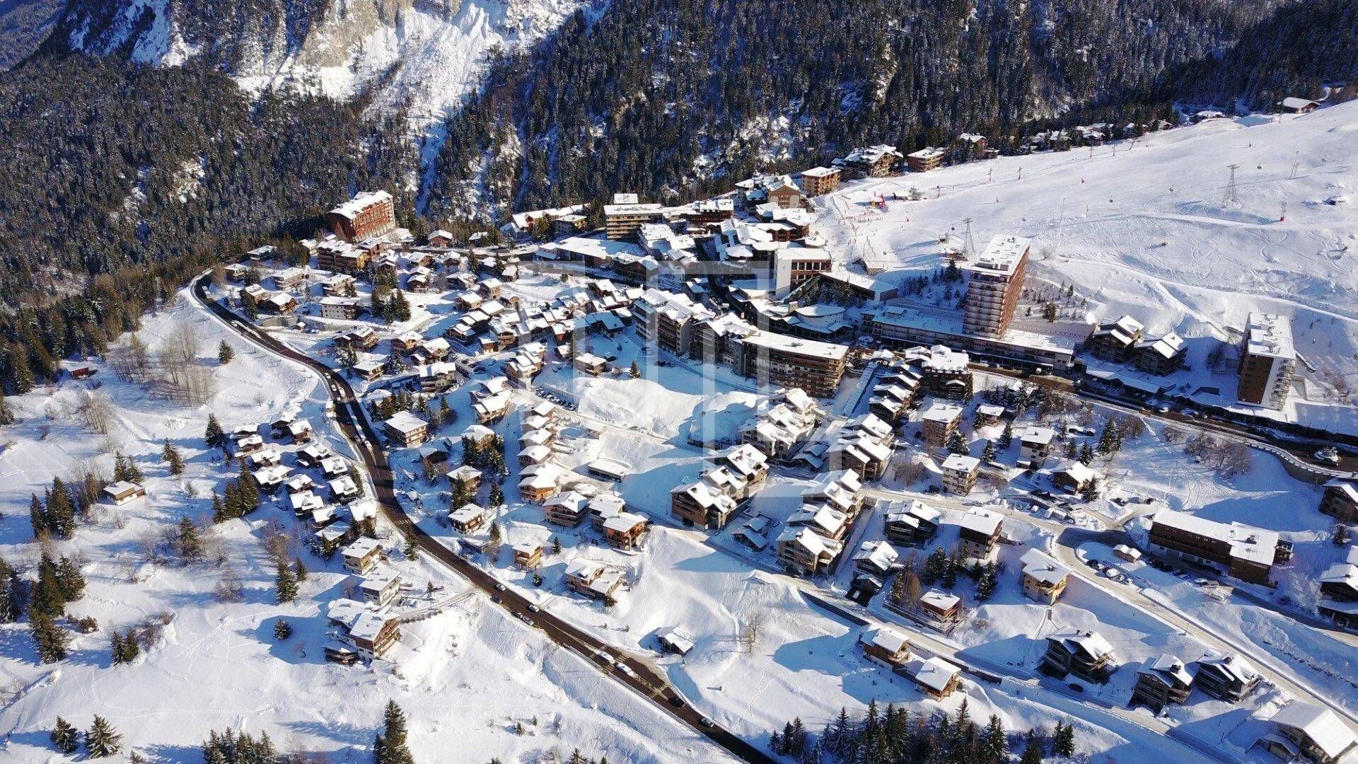 Condominium dans Courchevel, Auvergne-Rhône-Alpes 11058041