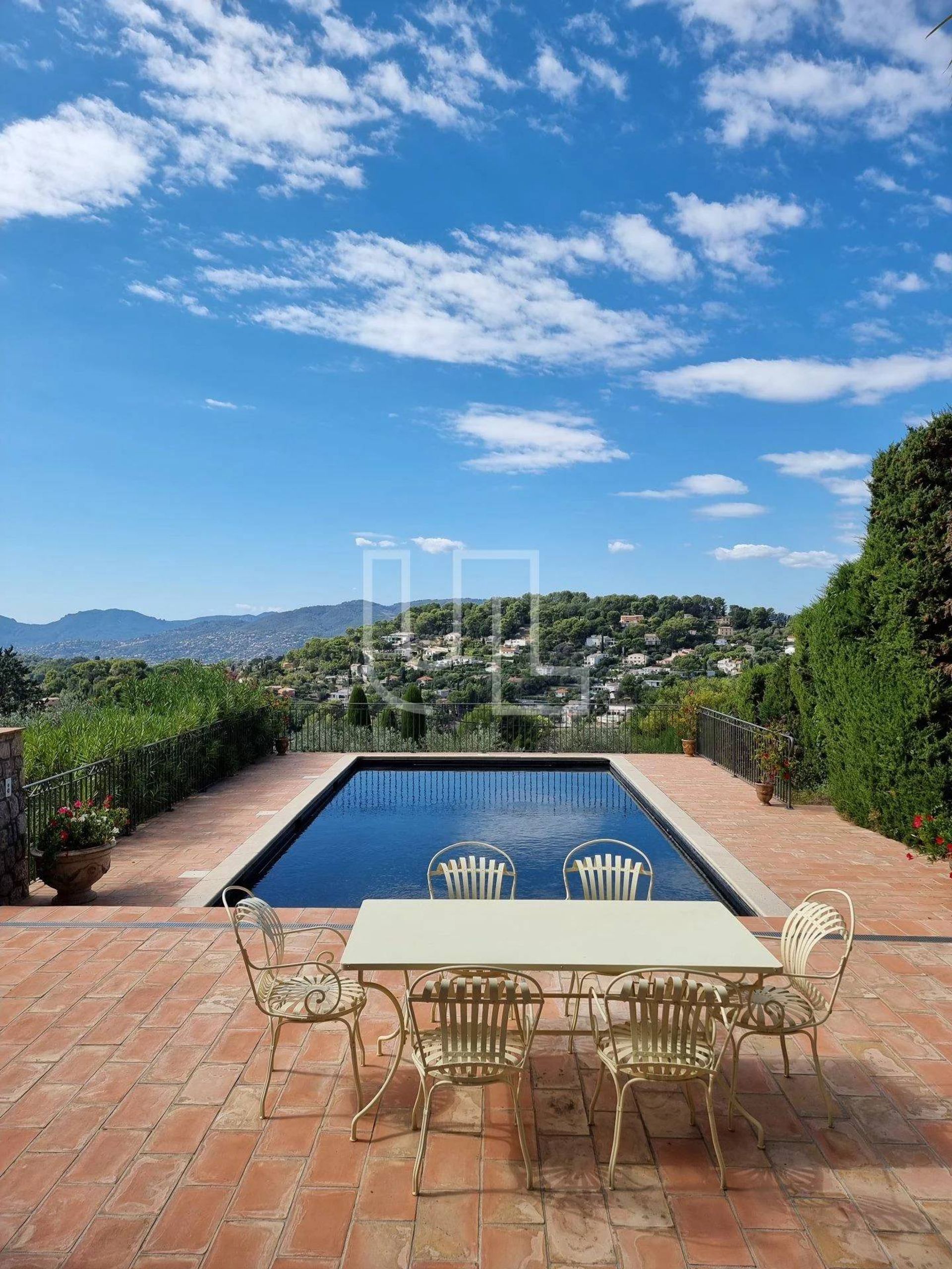 Rumah di Mougins, Provence-Alpes-Cote d'Azur 11058063