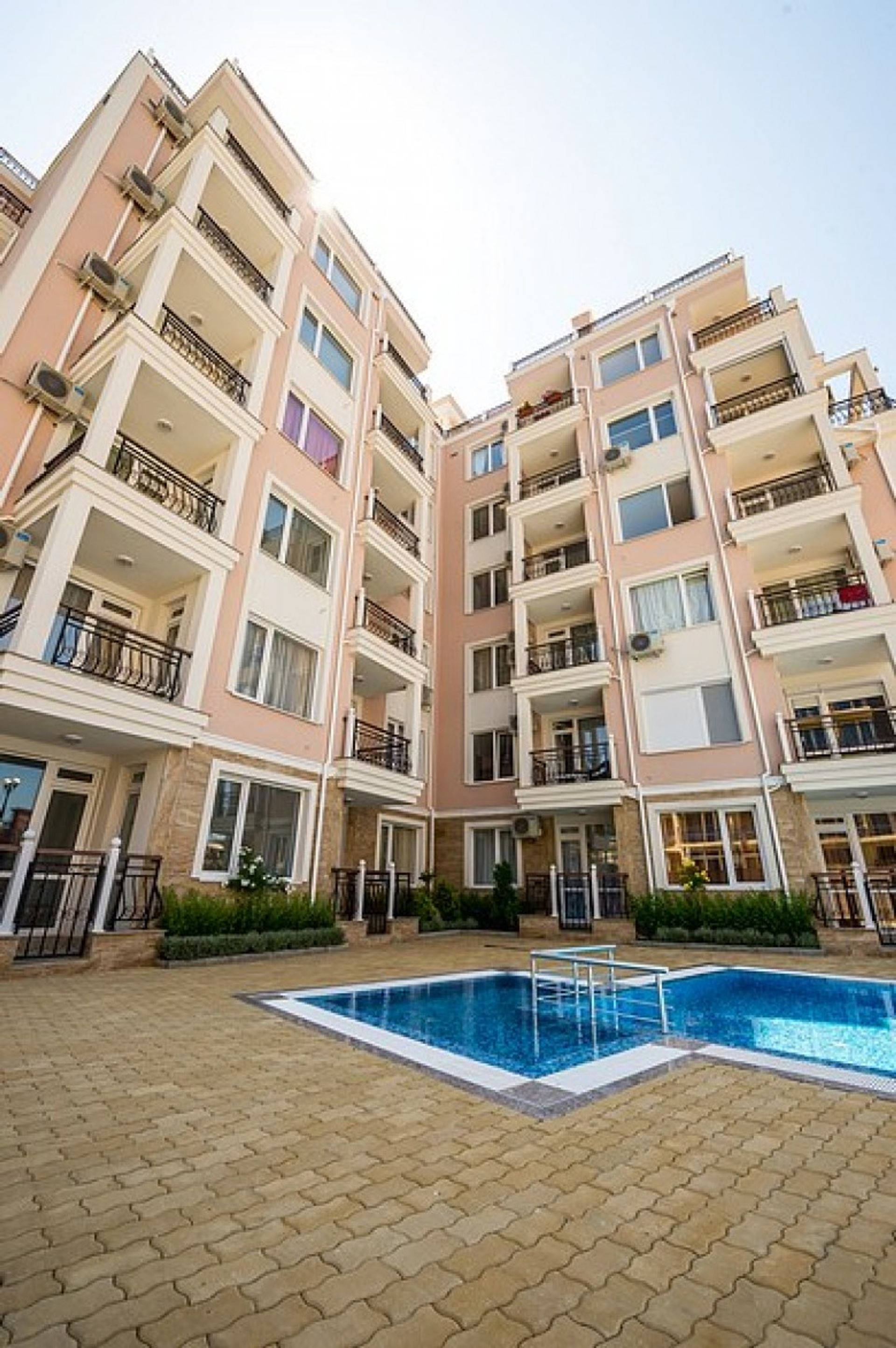 Condominium in Sveti Vlas, Burgas 11061997