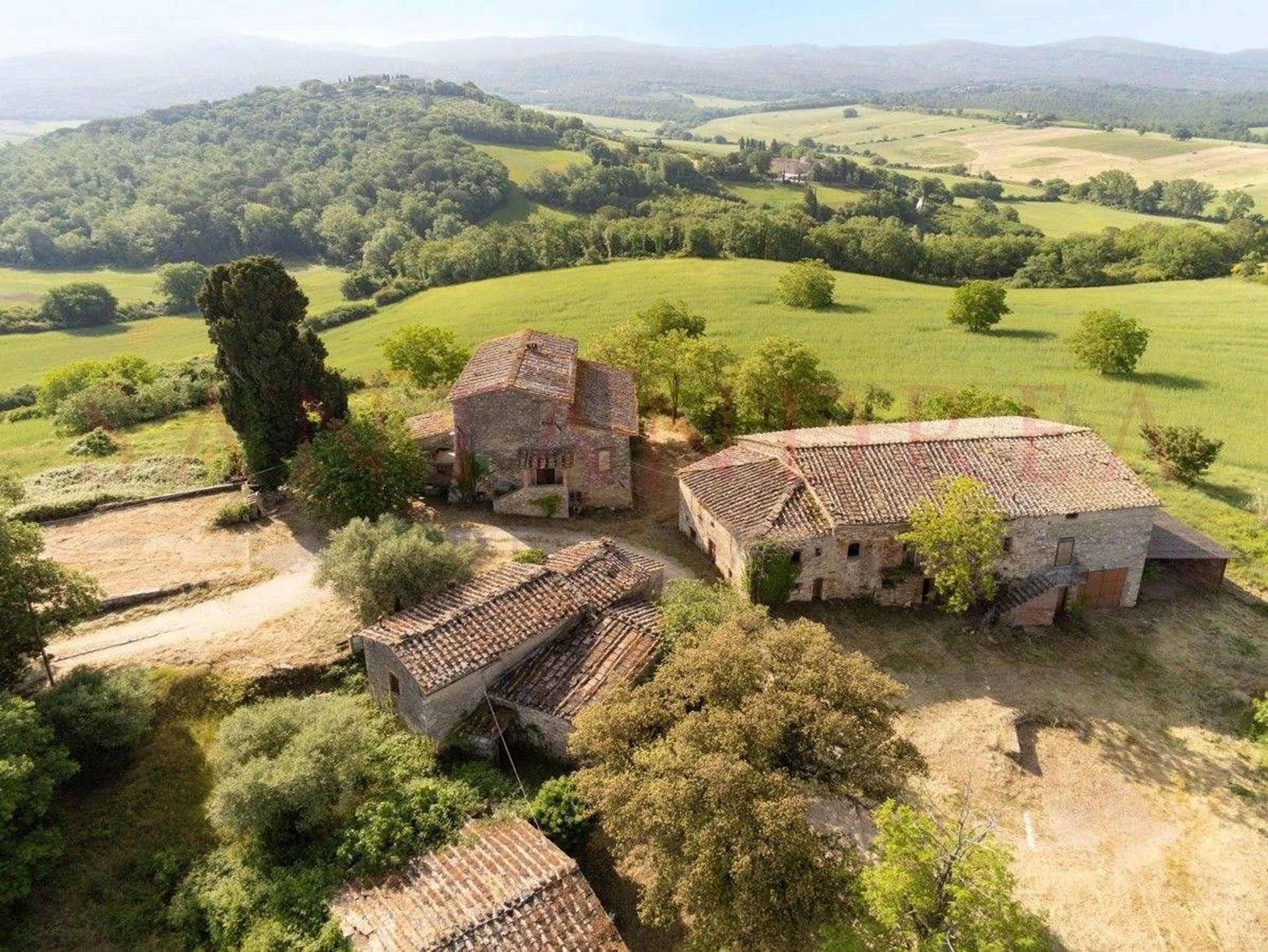 rumah dalam Casole d'Elsa, Toscana 11062015