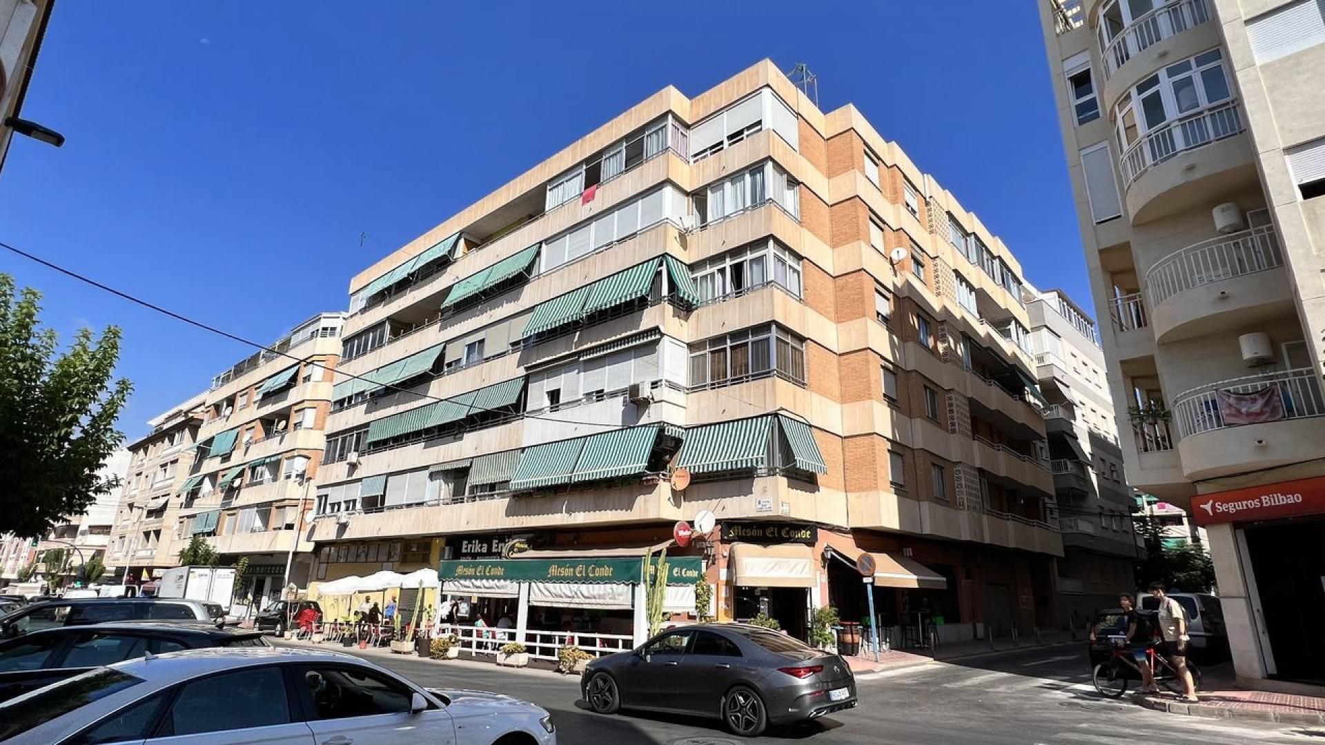 Osakehuoneisto sisään Torrevieja, Valencia 11062346