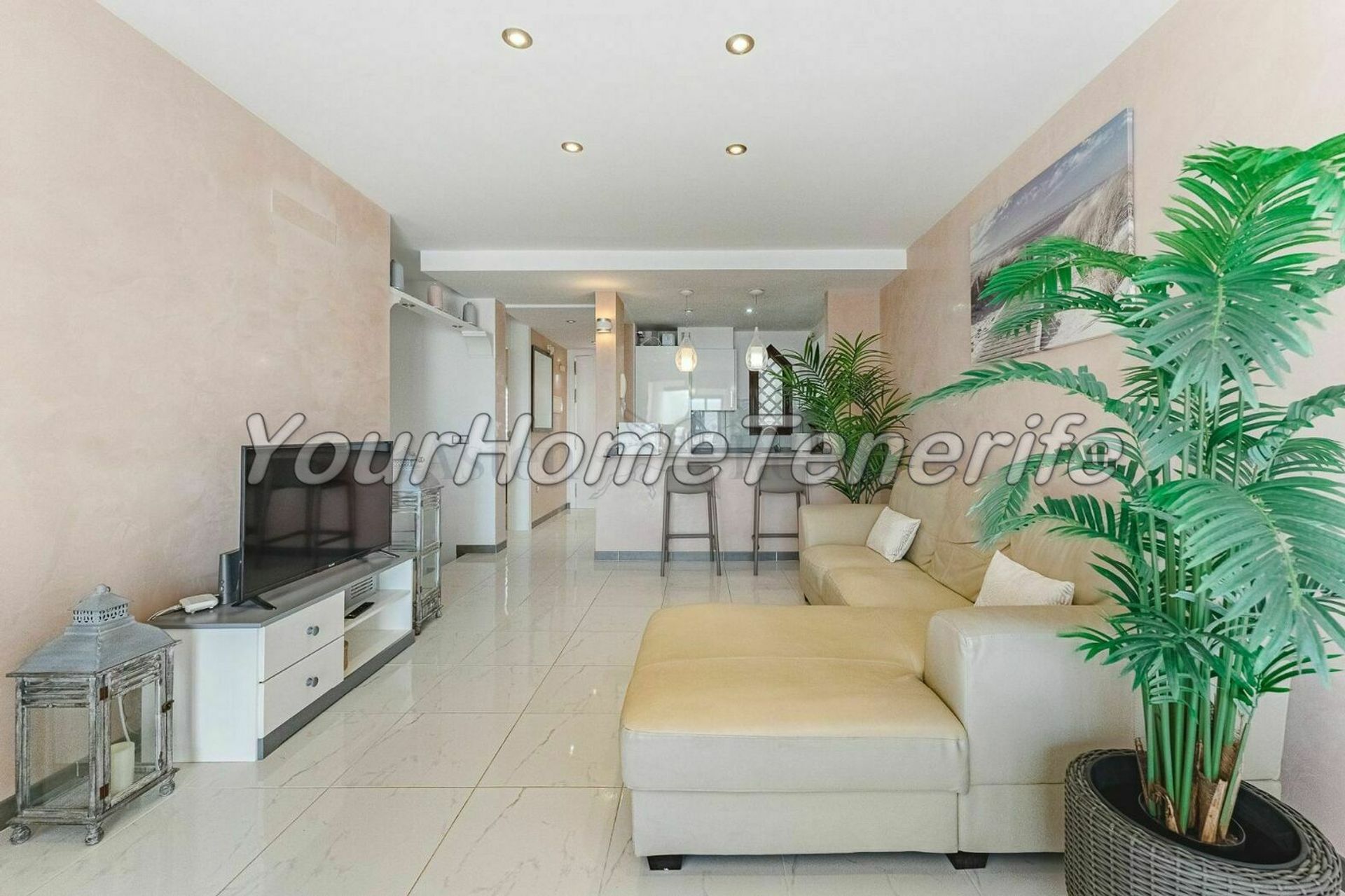 Condominium in Adeje, Canary Islands 11062846