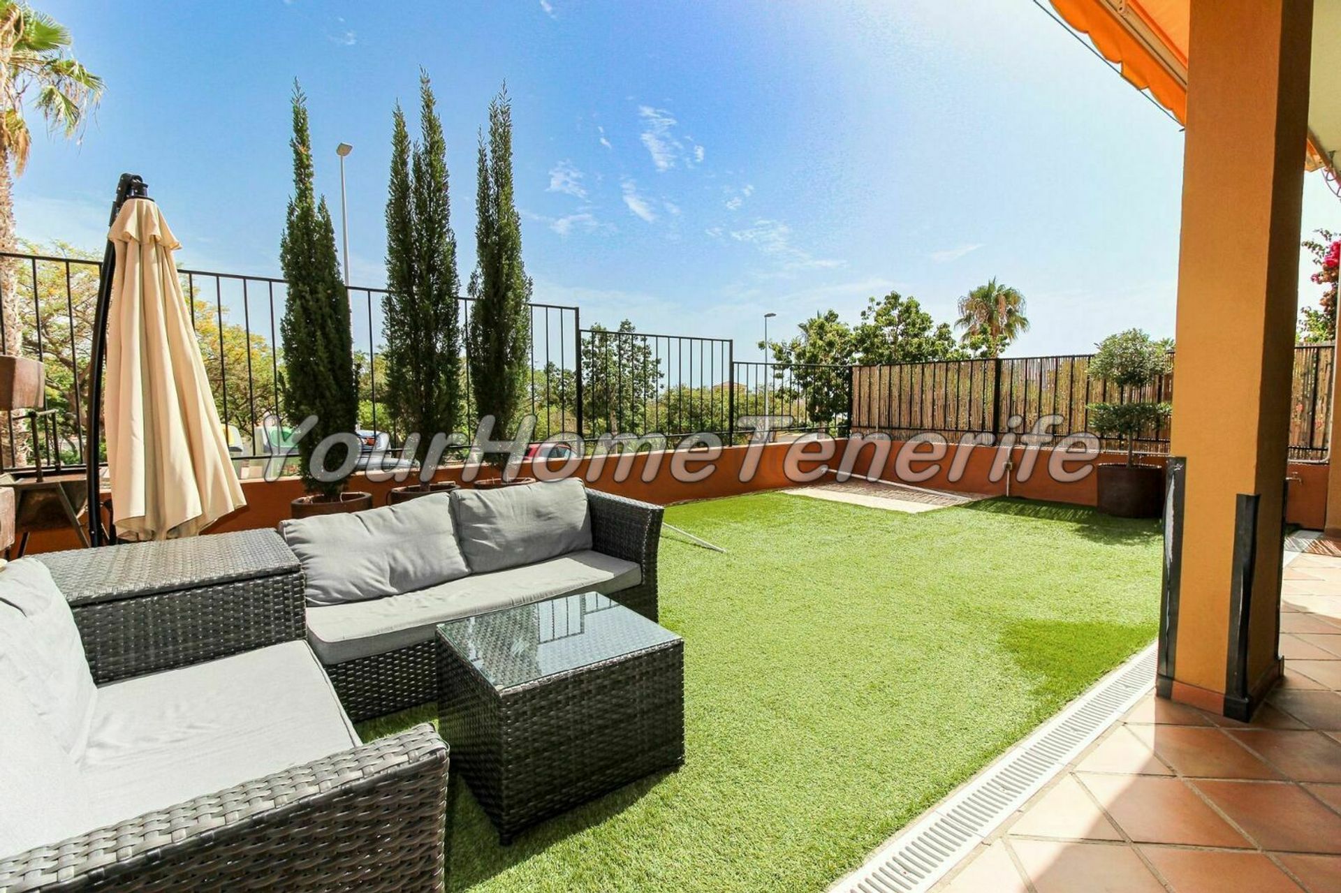 Condominio en Adeje, Canary Islands 11062885