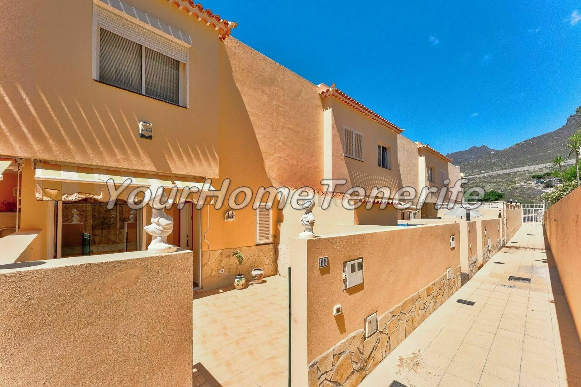 House in Adeje, Canary Islands 11062925