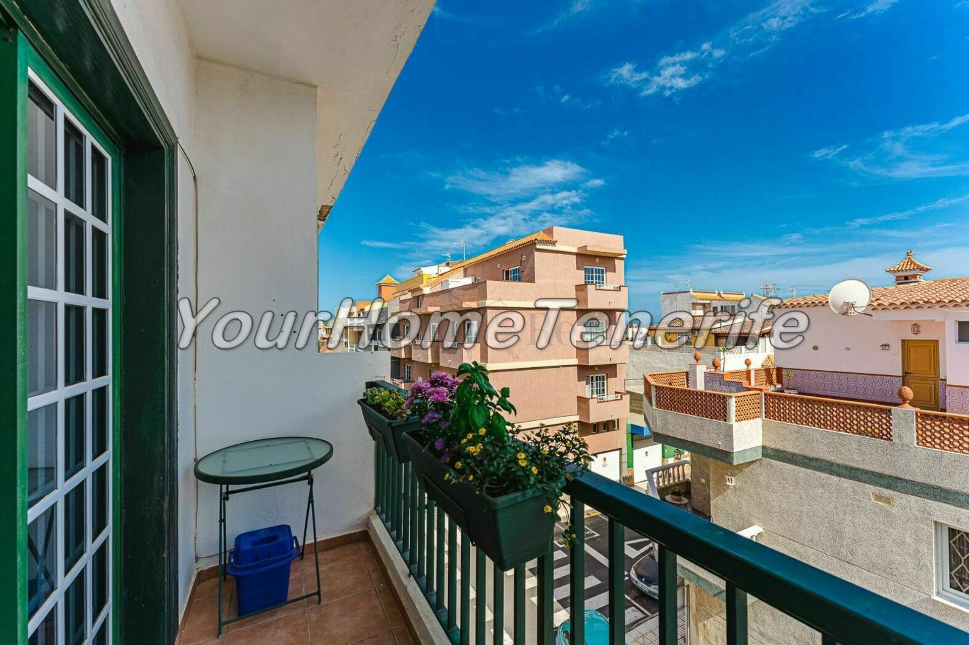 Condominium in Arona, Canary Islands 11062968