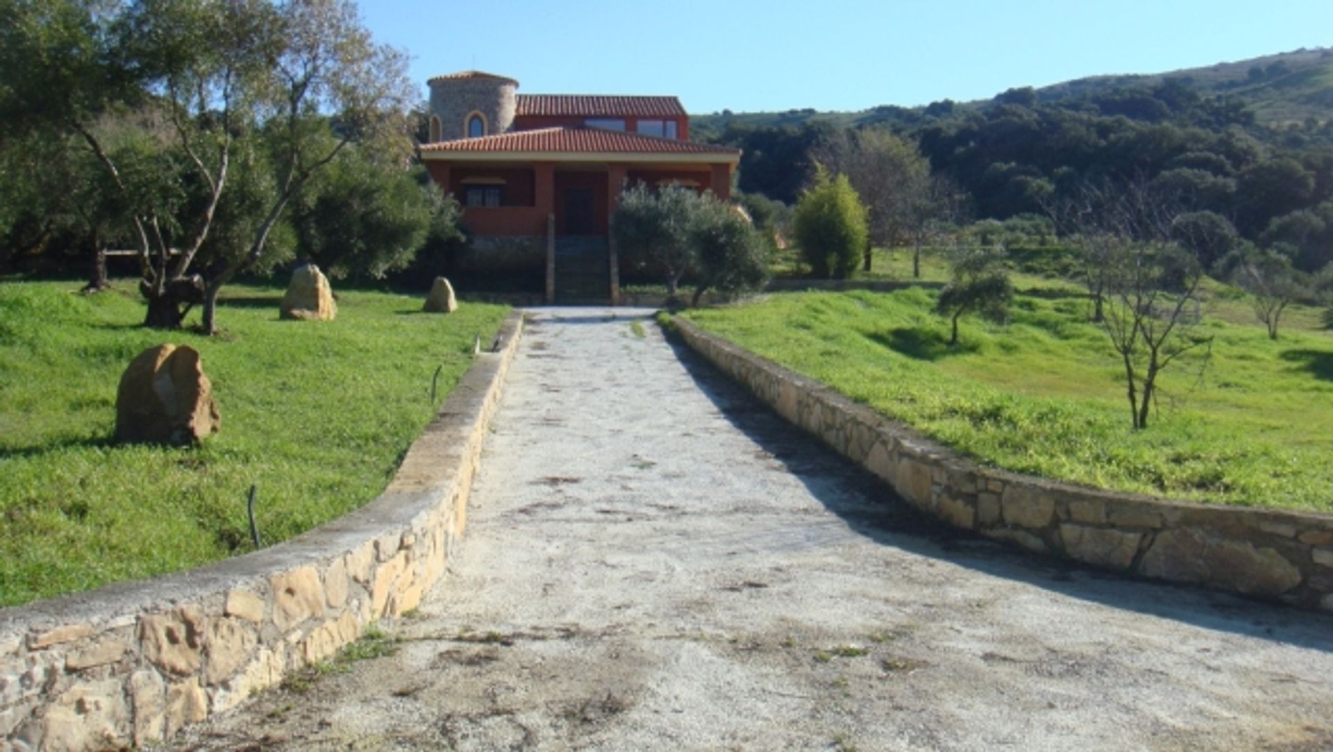 Industrieel in Ronda, Andalucía 11063431