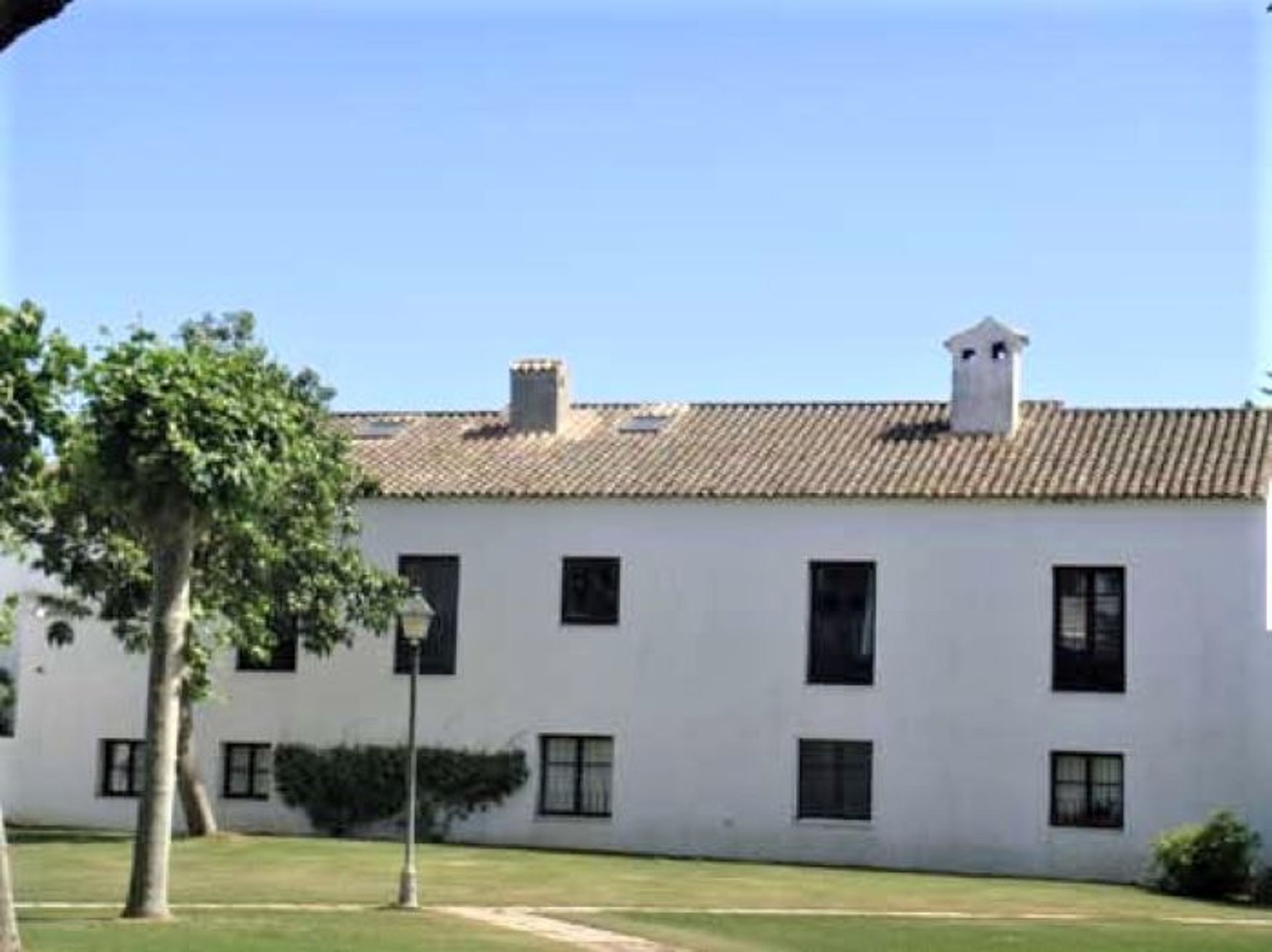 Condominium in Guadiaro, Andalusia 11063471