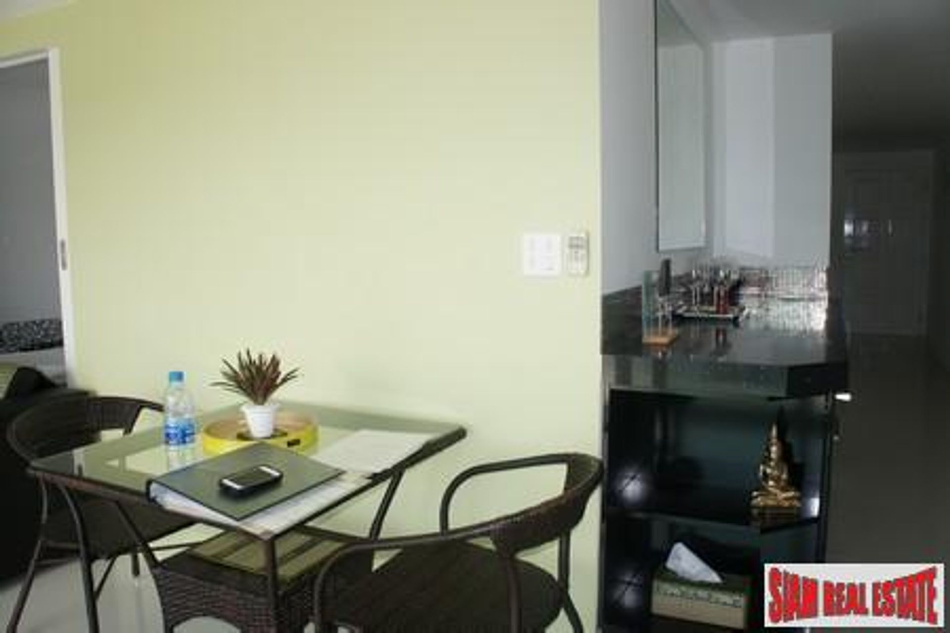 Condominium in Karon, Phuket 11063619