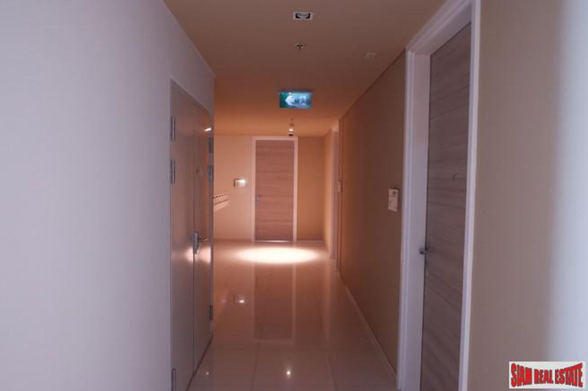 Condominium in , Krung Thep Maha Nakhon 11063725