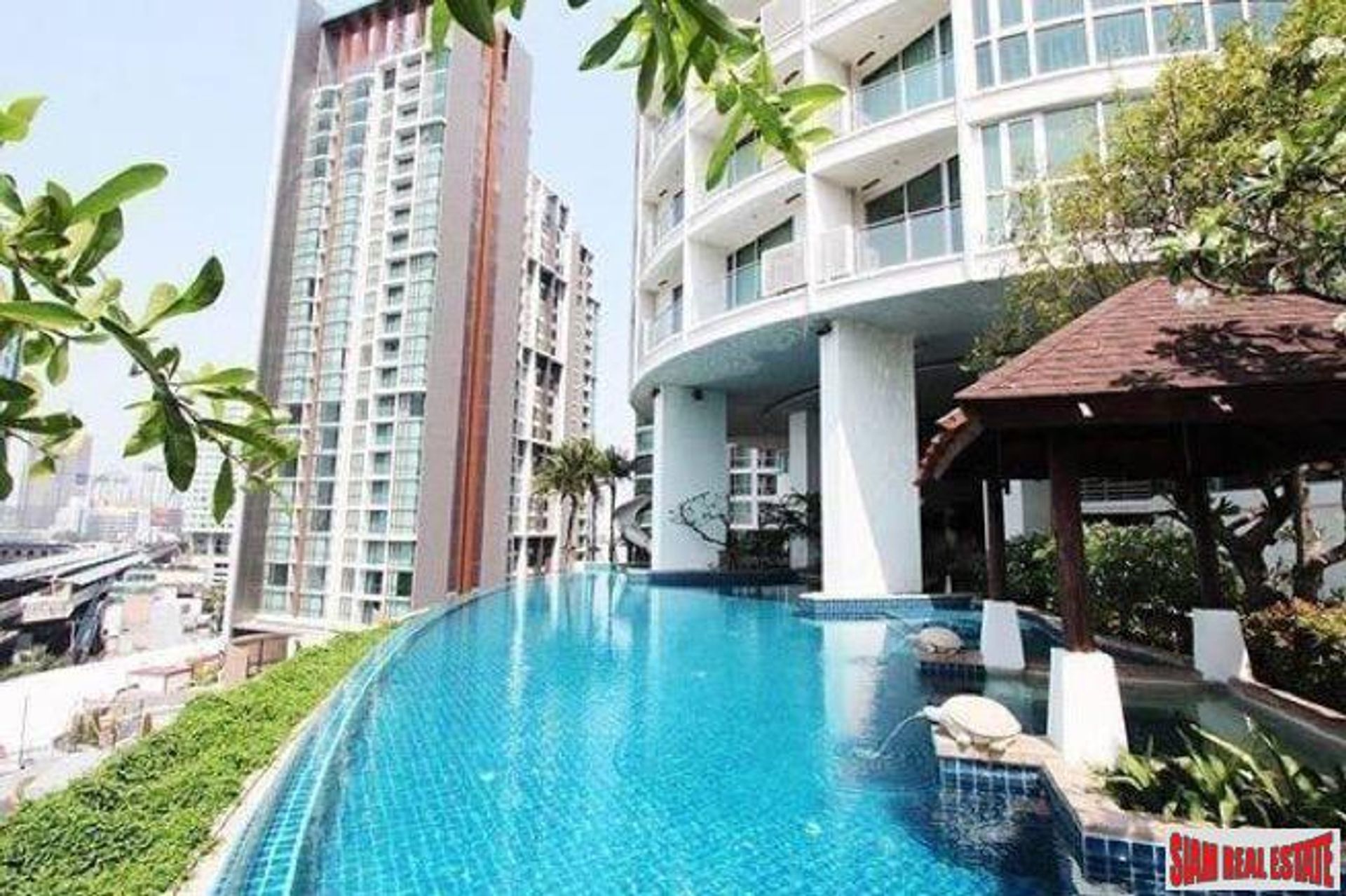 Condominio nel Phra Khanong, Krung Thep Maha Nakhon 11063752